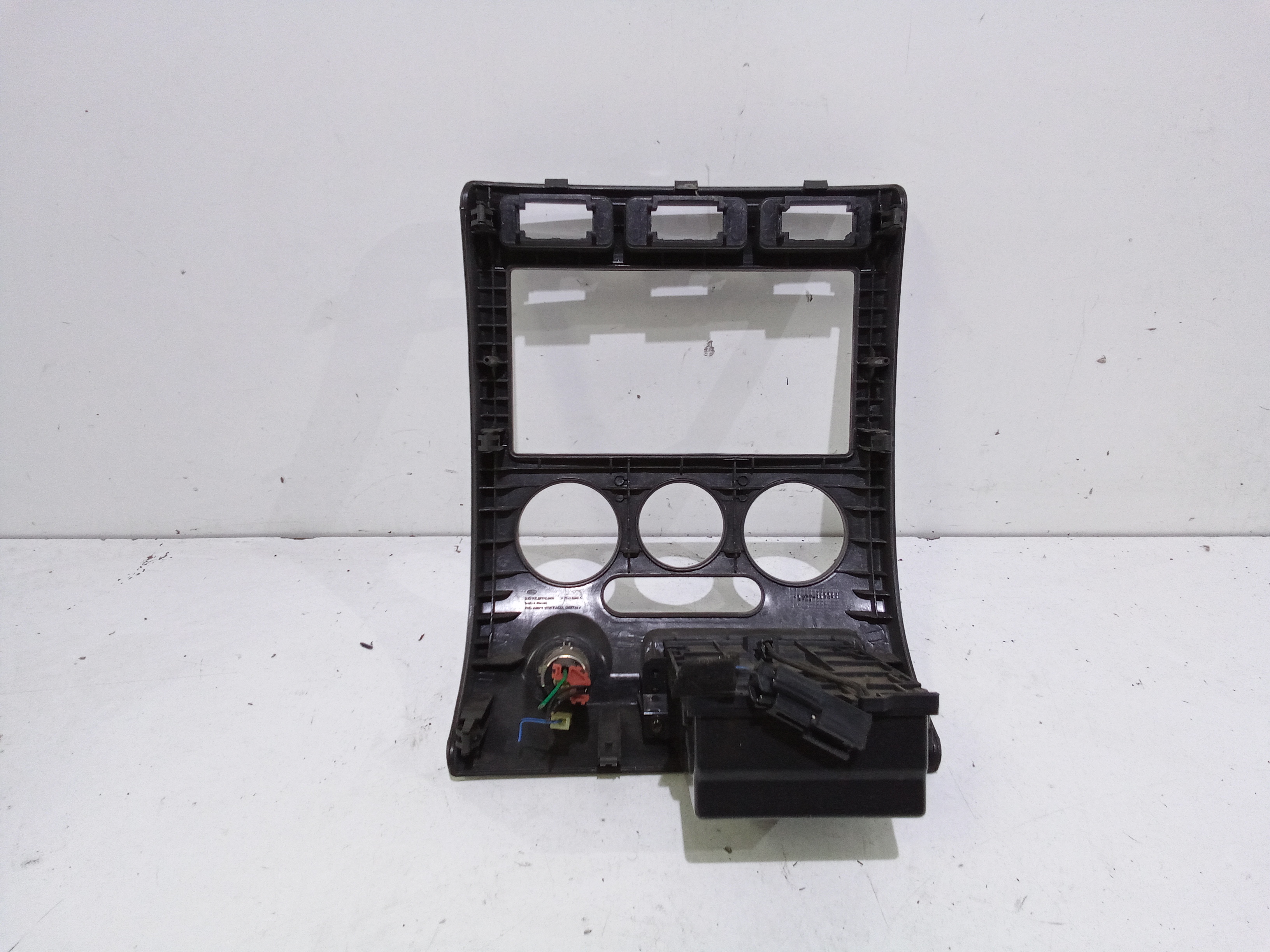 Modanatura Centrale Cruscotto per Kia Rio 2 Serie (2003 - 2005)