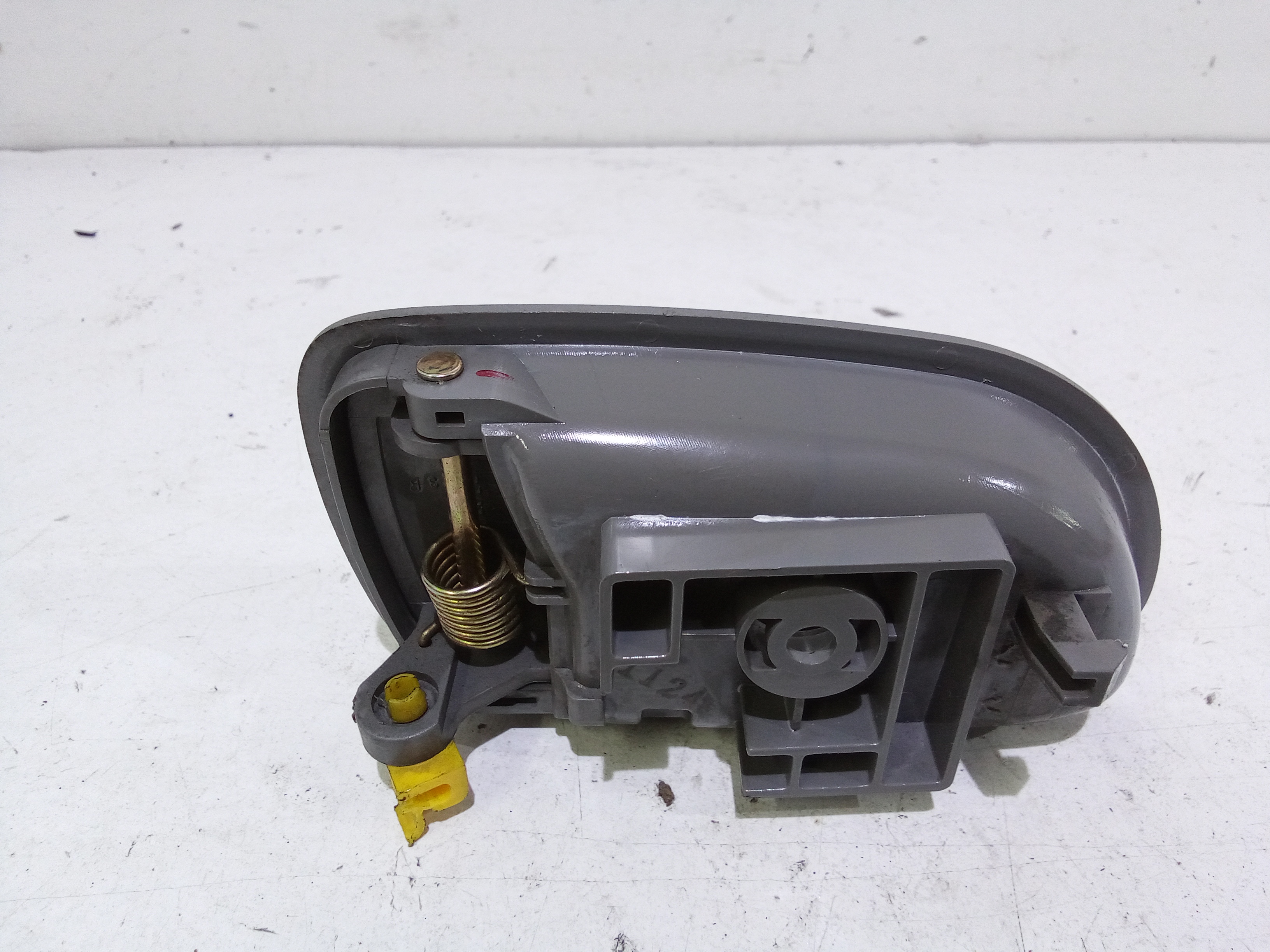 Maniglia interna Posteriore Destra per Kia Rio 2 Serie (2003 - 2005)