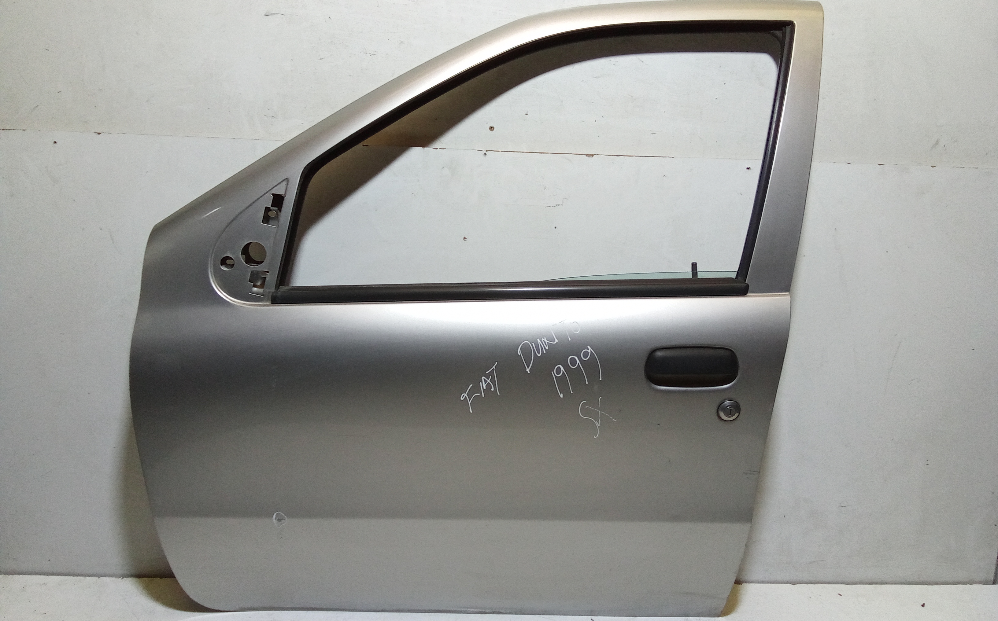 Portiera Anteriore Sinistra per Fiat Punto Berlina 5p (1993 - 1999)