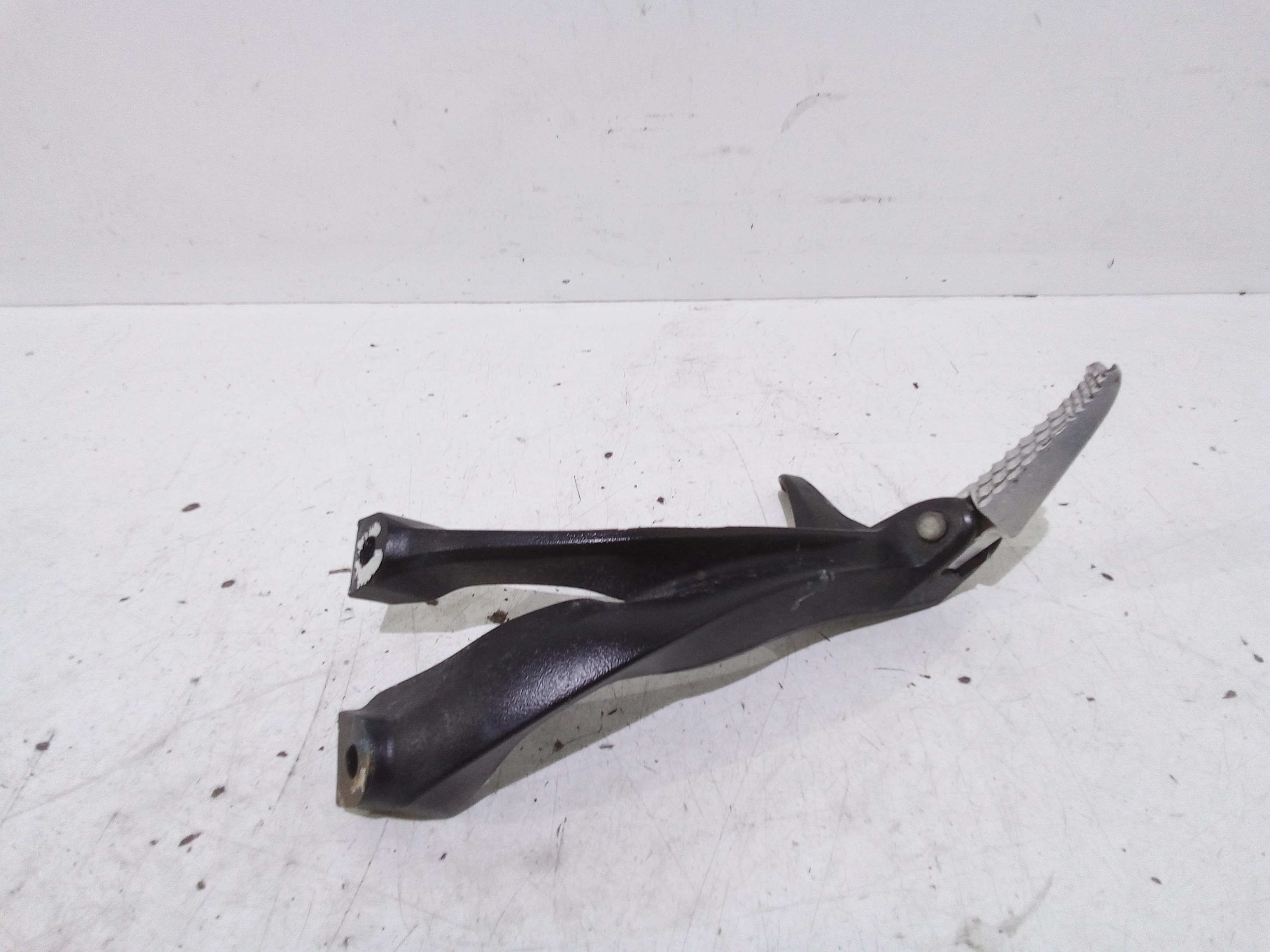 Staffa supporto pedalino per Suzuki GSX S 1000cc (2015-2017) (2015 - 2017)