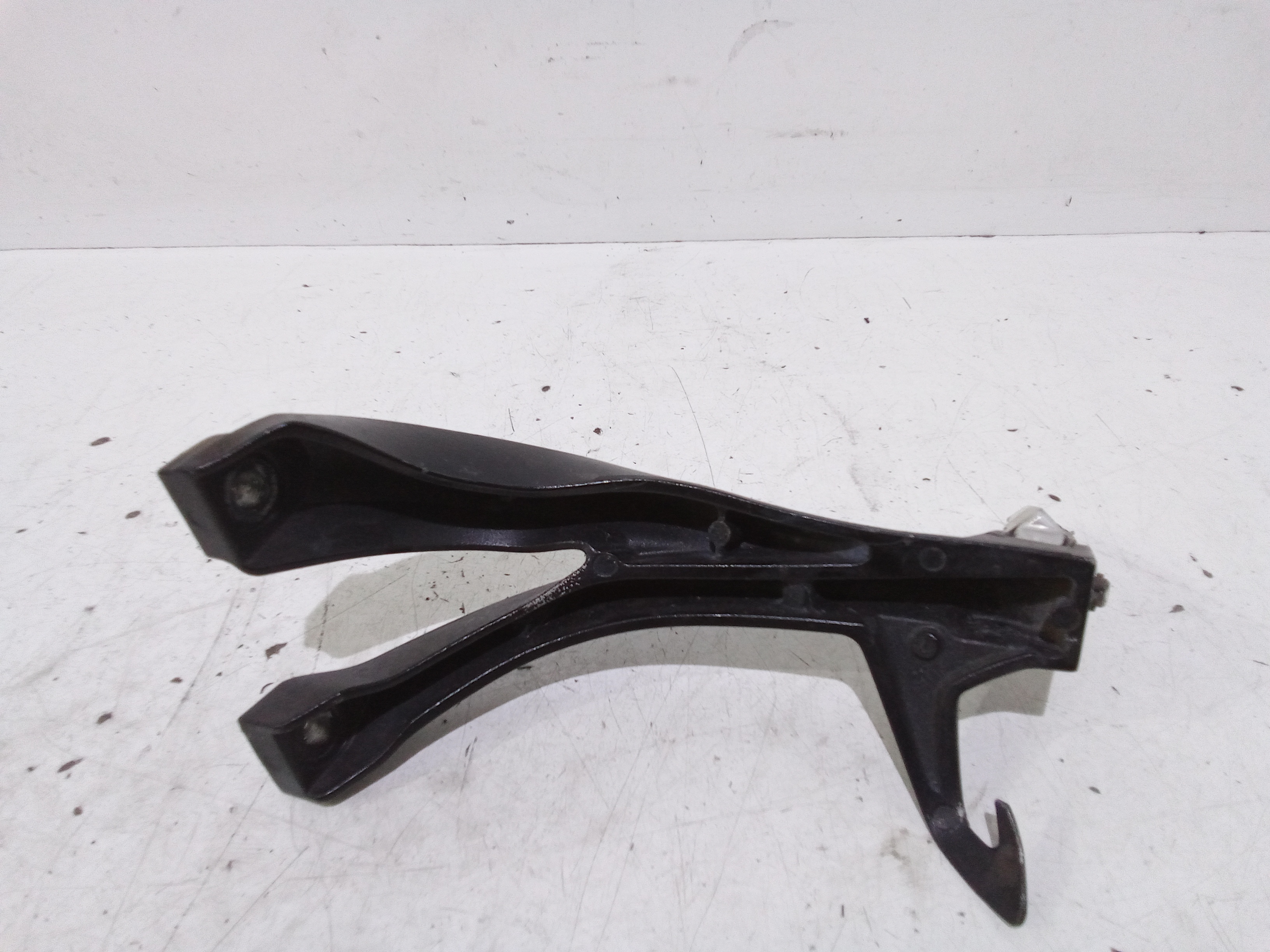 Staffa supporto pedalino per Suzuki GSX S 1000cc (2015-2017) (2015 - 2017)