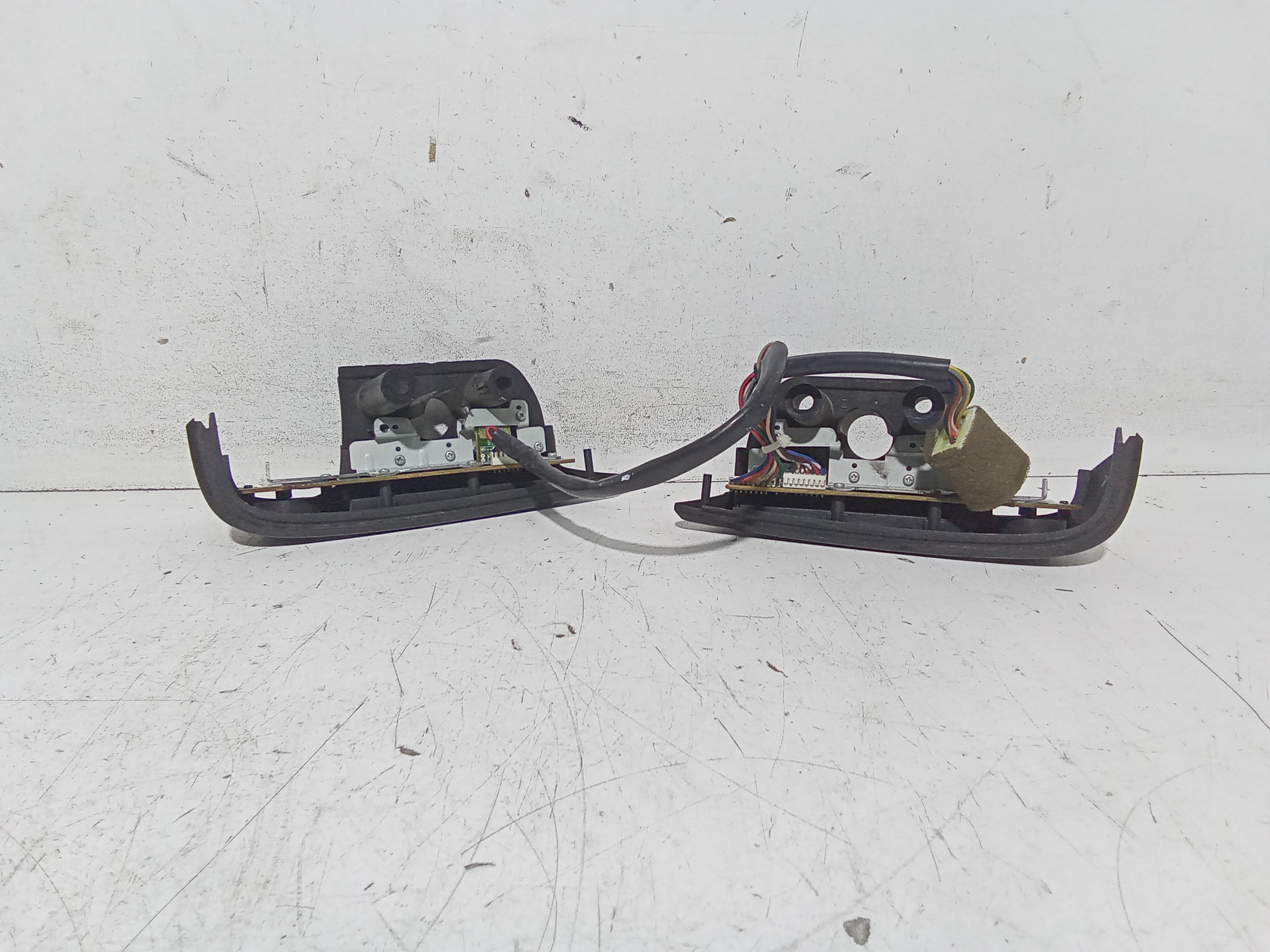 Comandi al volante multifunzione per Ssangyong Rexton 1 Serie (2001 - 2006)