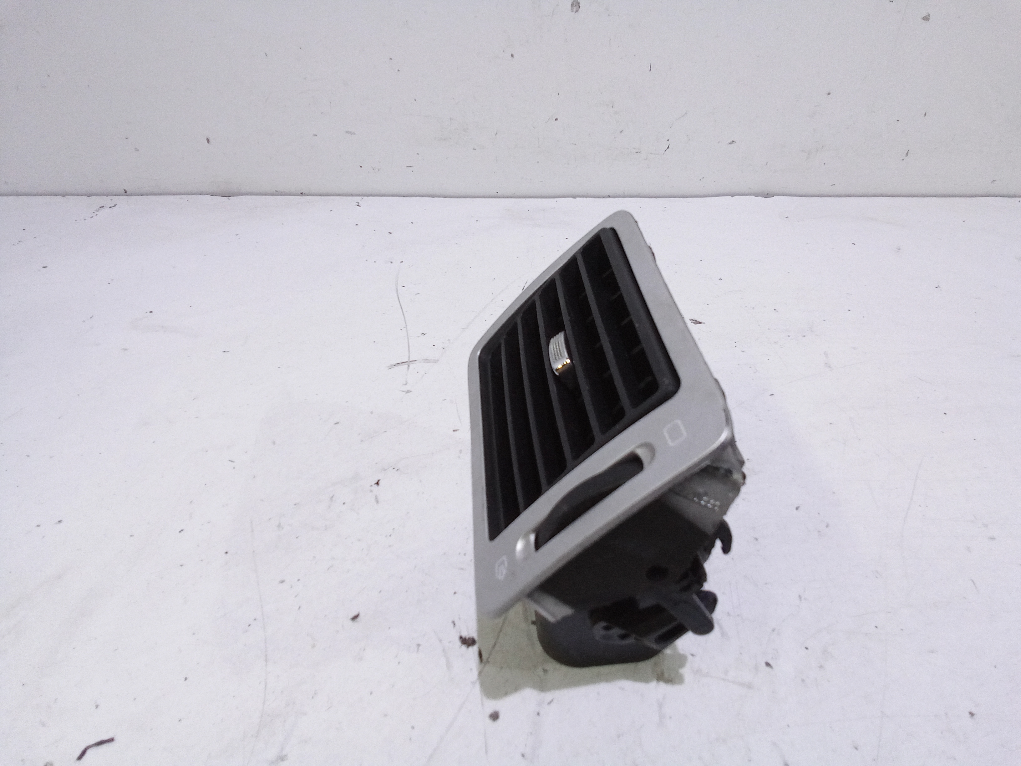 Bocchetta aria cruscotto lato guida per Peugeot 307 Cabrio (2003 - 2005)