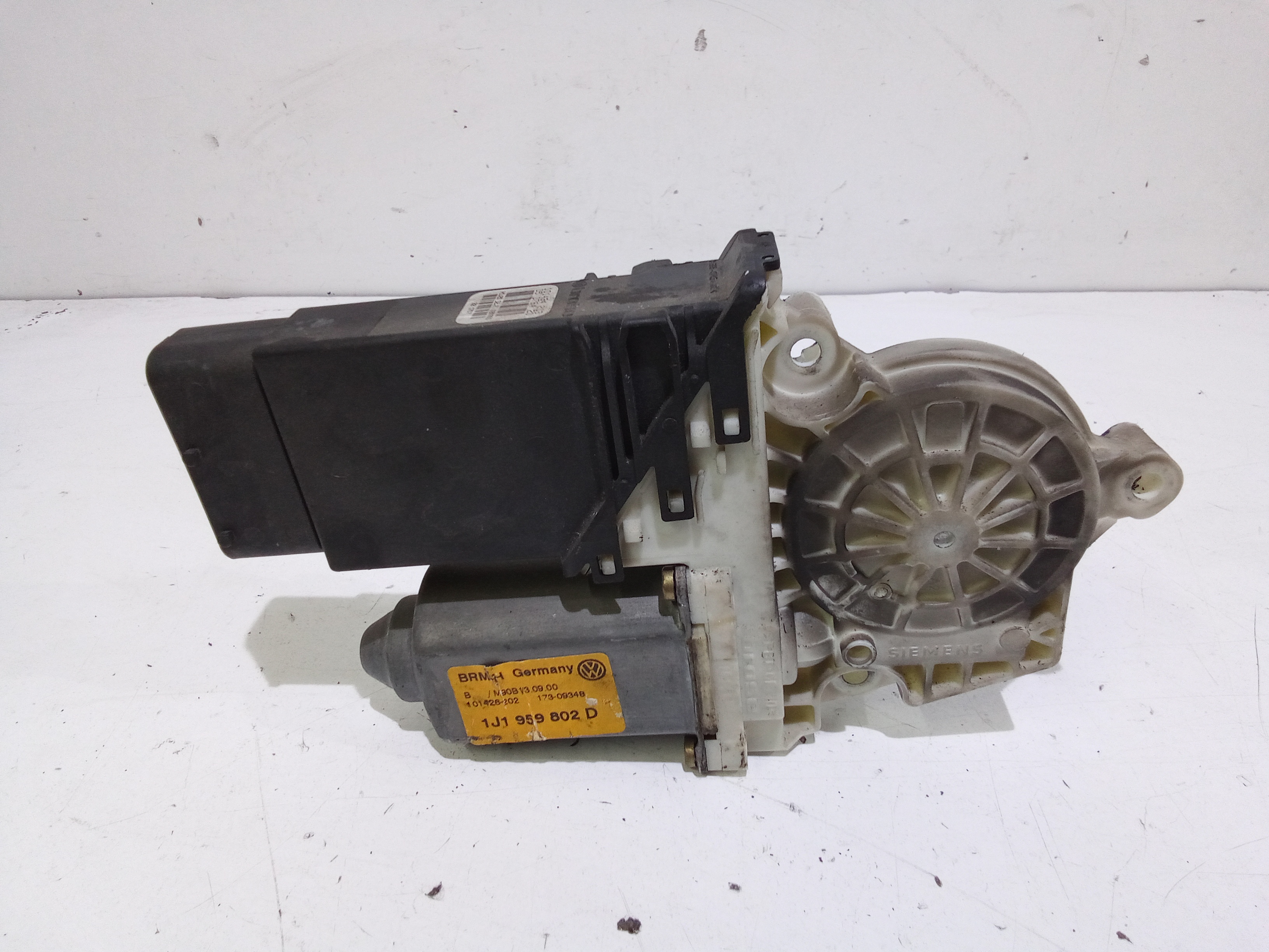 Motorino Alzavetro anteriore destra per Volkswagen Golf 4 Berlina (97>03) (1997 - 2003)