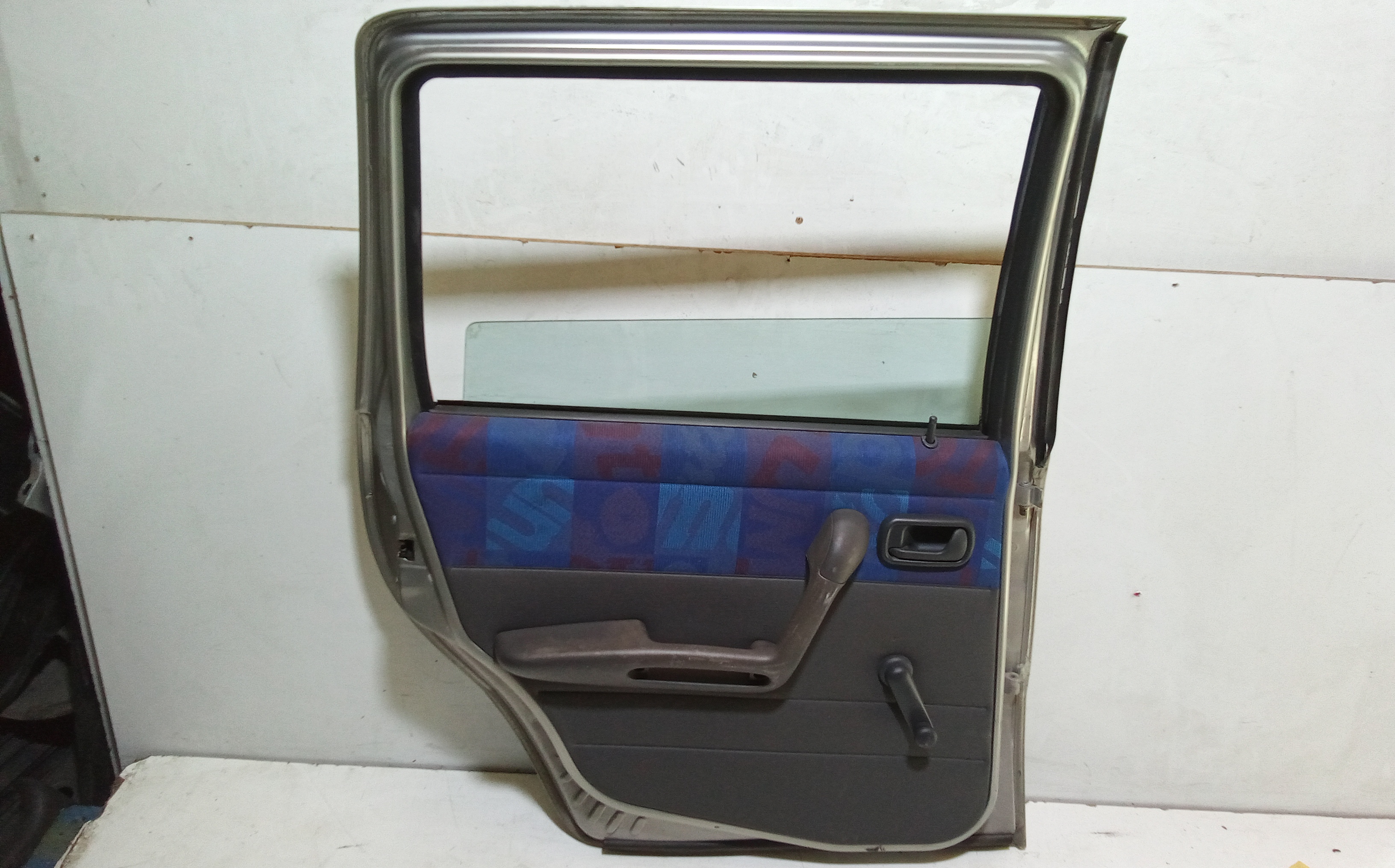 Portiera Posteriore Sinistra per Fiat Punto Berlina 5p (1993 - 1999)