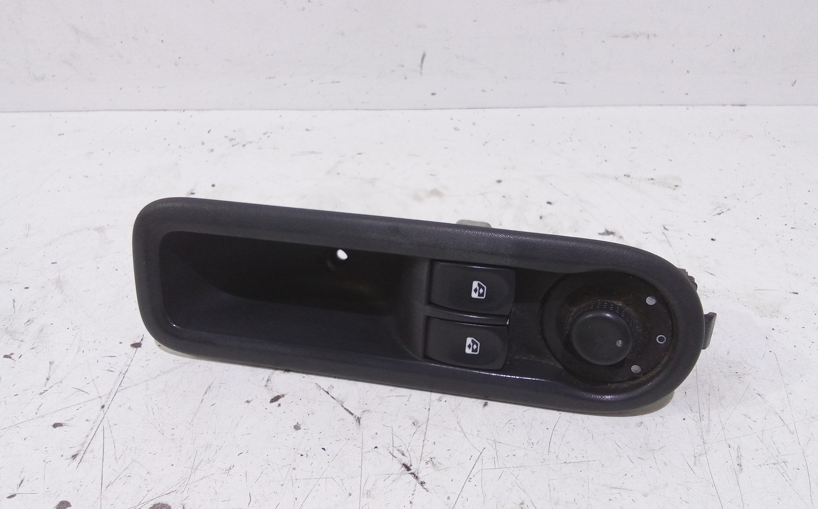 Pulsantiera anteriore sinistra Guida per Renault Clio Serie (04>08) (2004 - 2008)