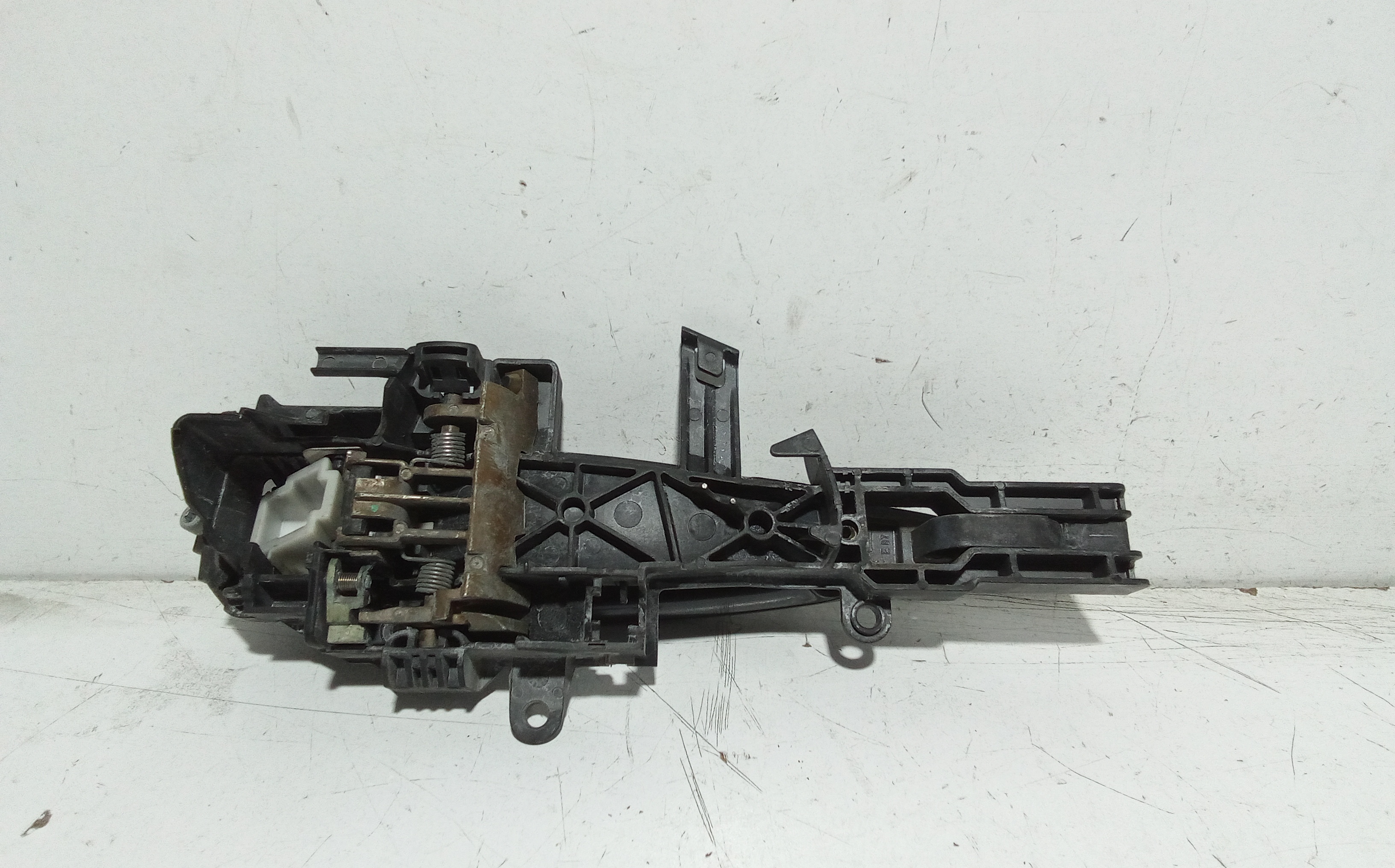 Maniglia esterna Posteriore Sinistra per Bmw Serie 1 Serie (e87) (04>07) (2004 - 2007)