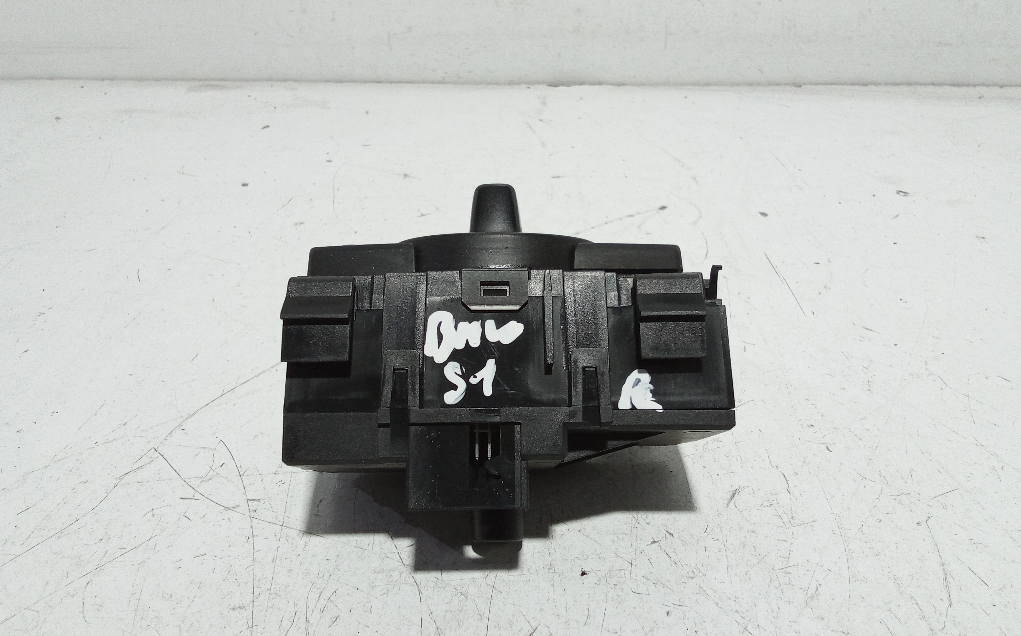 Interruttore comando luci per Bmw Serie 1 Serie (e87) (04>07) (2004 - 2007)