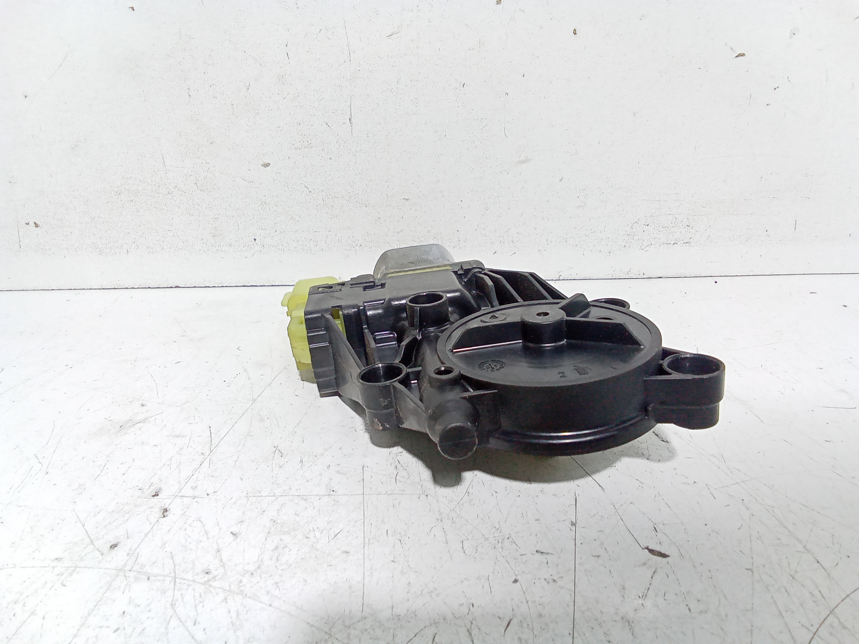 Motorino Alzavetro posteriore Sinistro per Ford Fiesta 6 Serie (2008 - 2017)