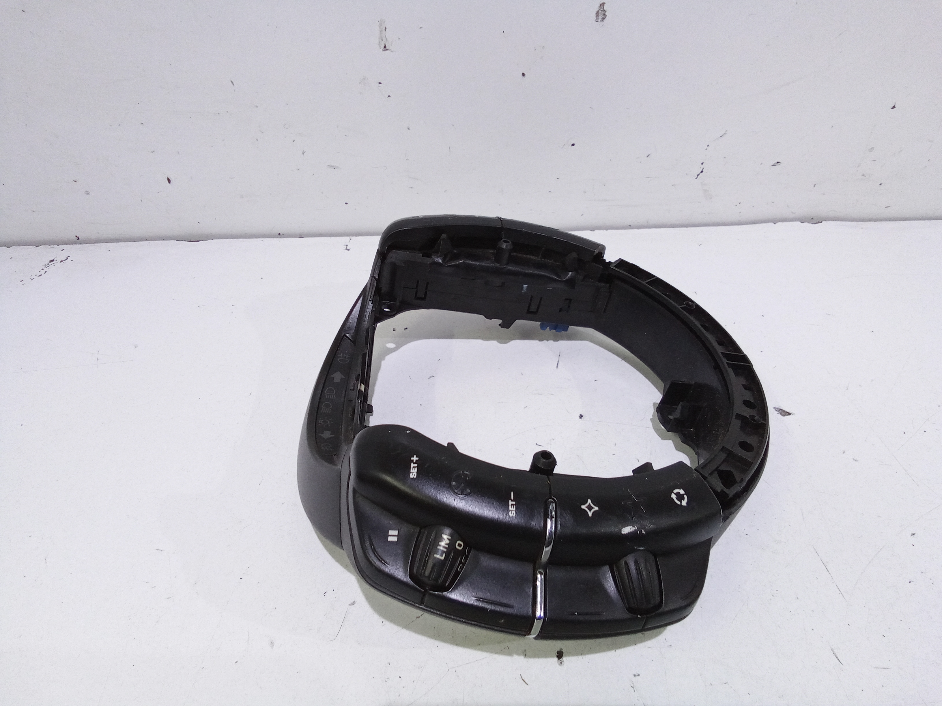 Comandi al volante multifunzione per Citroen C4 Berlina (2004 - 2008)