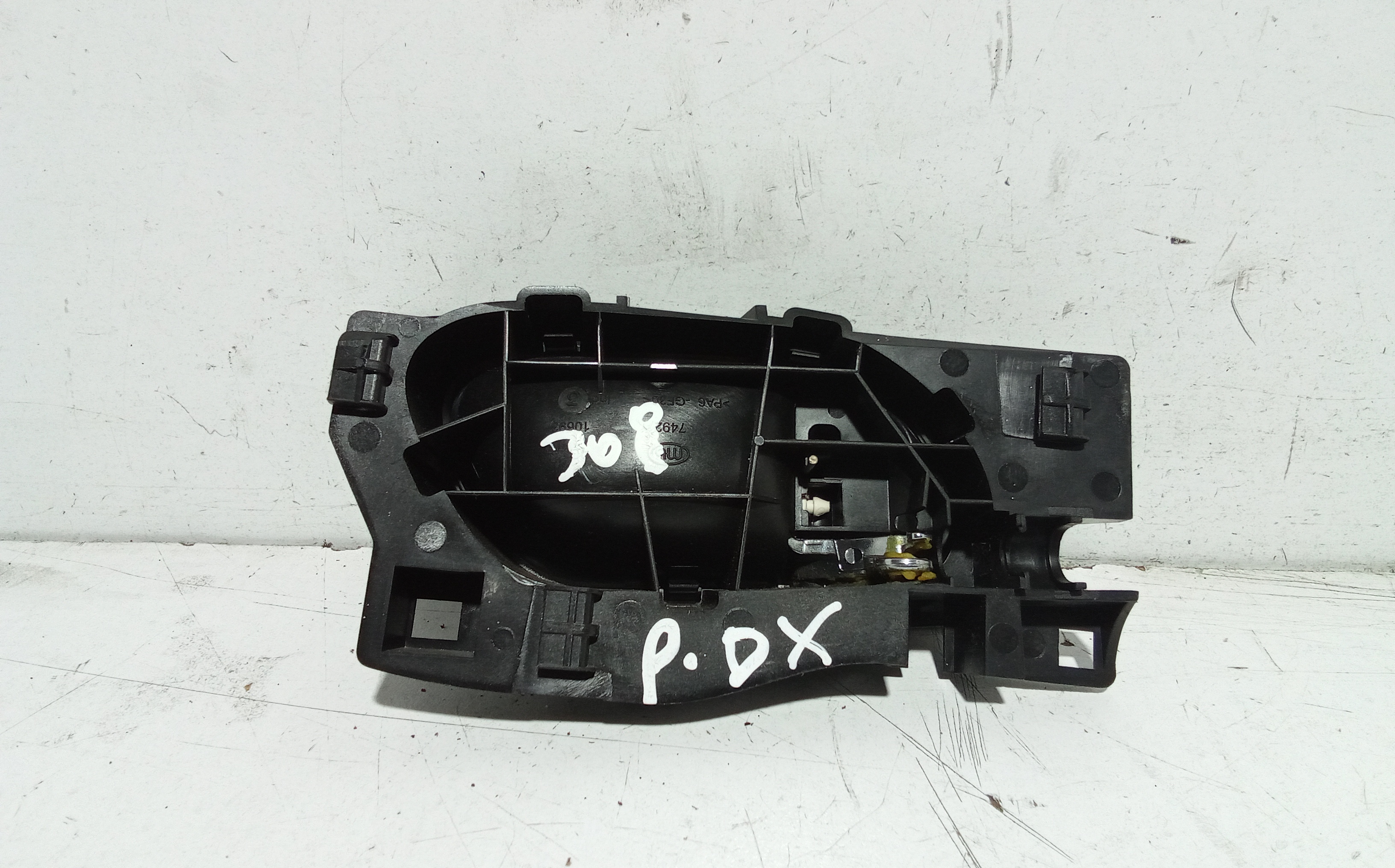 Maniglia interna Posteriore Sinistra per Peugeot 308 Serie (07>14) (2007 - 2014)