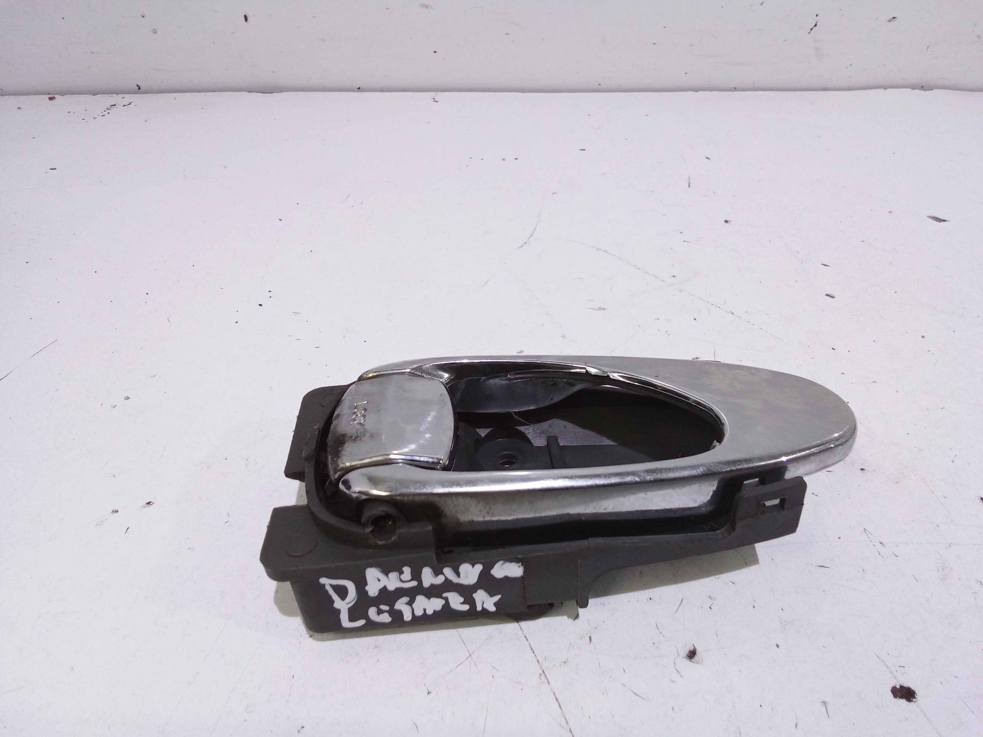 Maniglia interna Posteriore Destra per Daewoo Leganza 1 Serie (1997 - 2002)