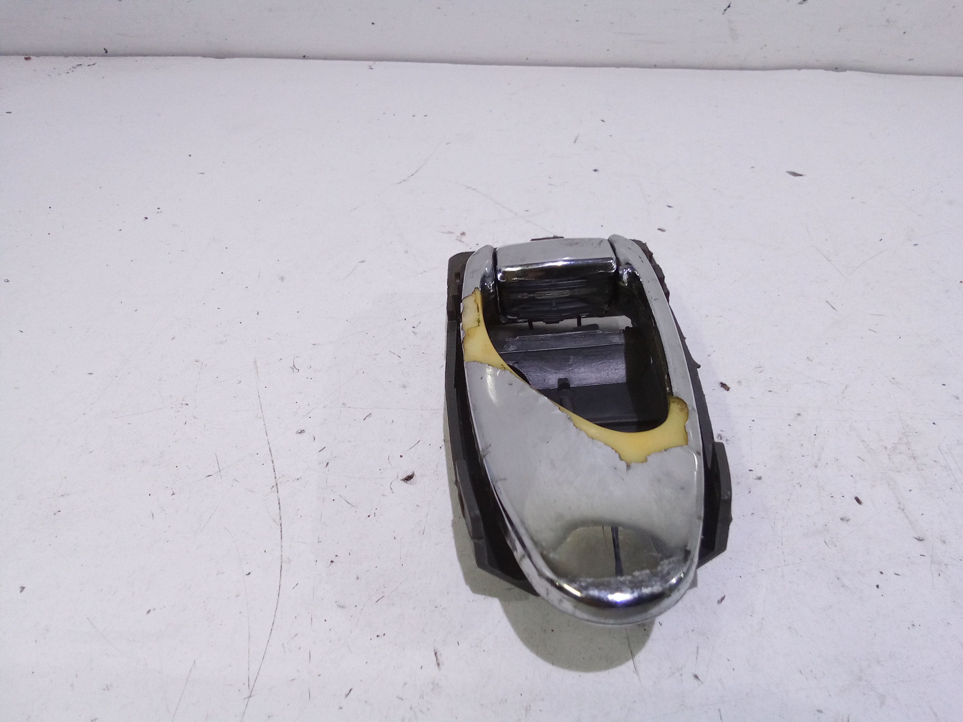 Maniglia interna anteriore Sinistra per Daewoo Leganza 1 Serie (1997 - 2002)