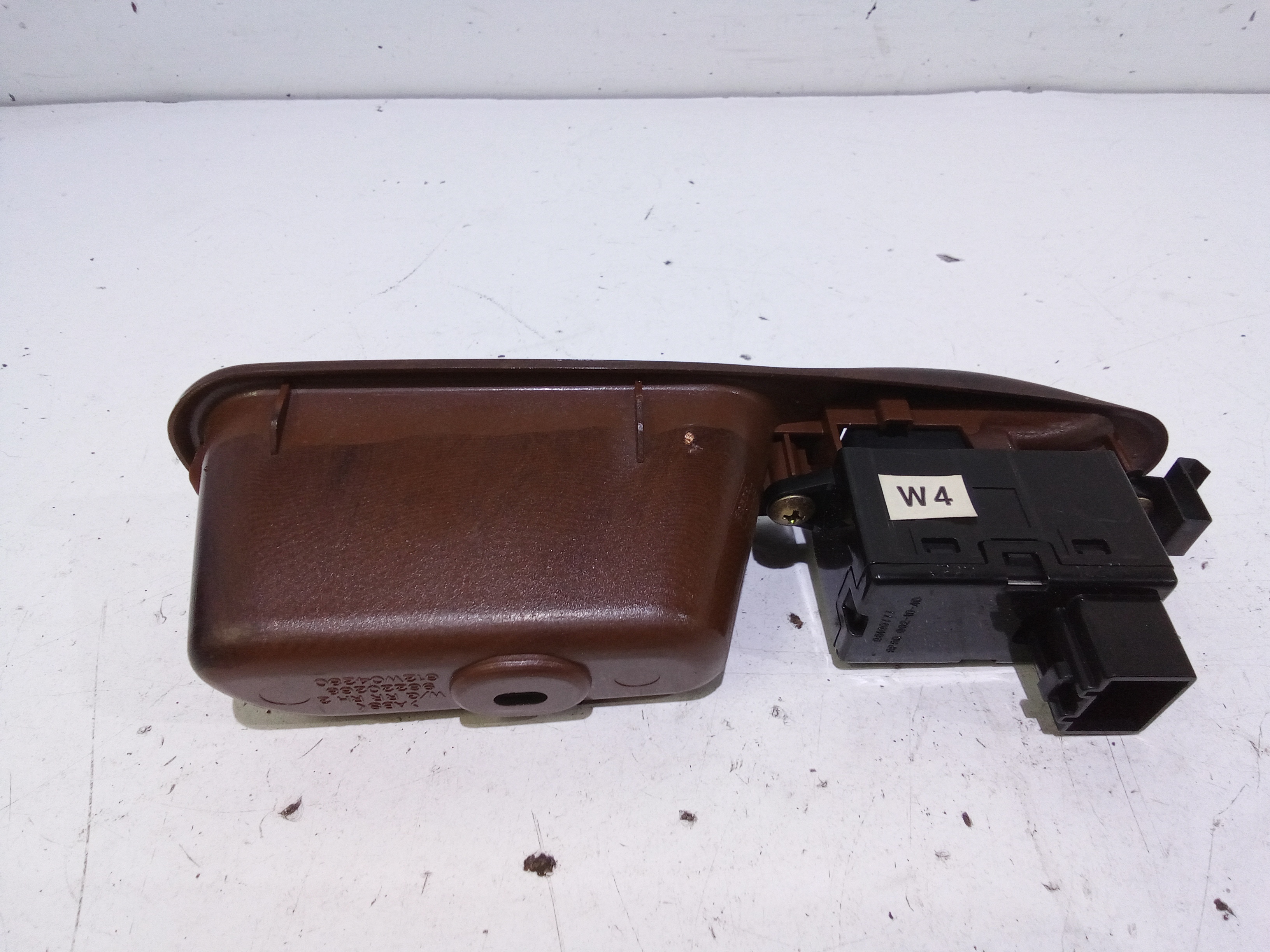 Pulsantiera Posteriore Destra per Daewoo Leganza 1 Serie (1997 - 2002)