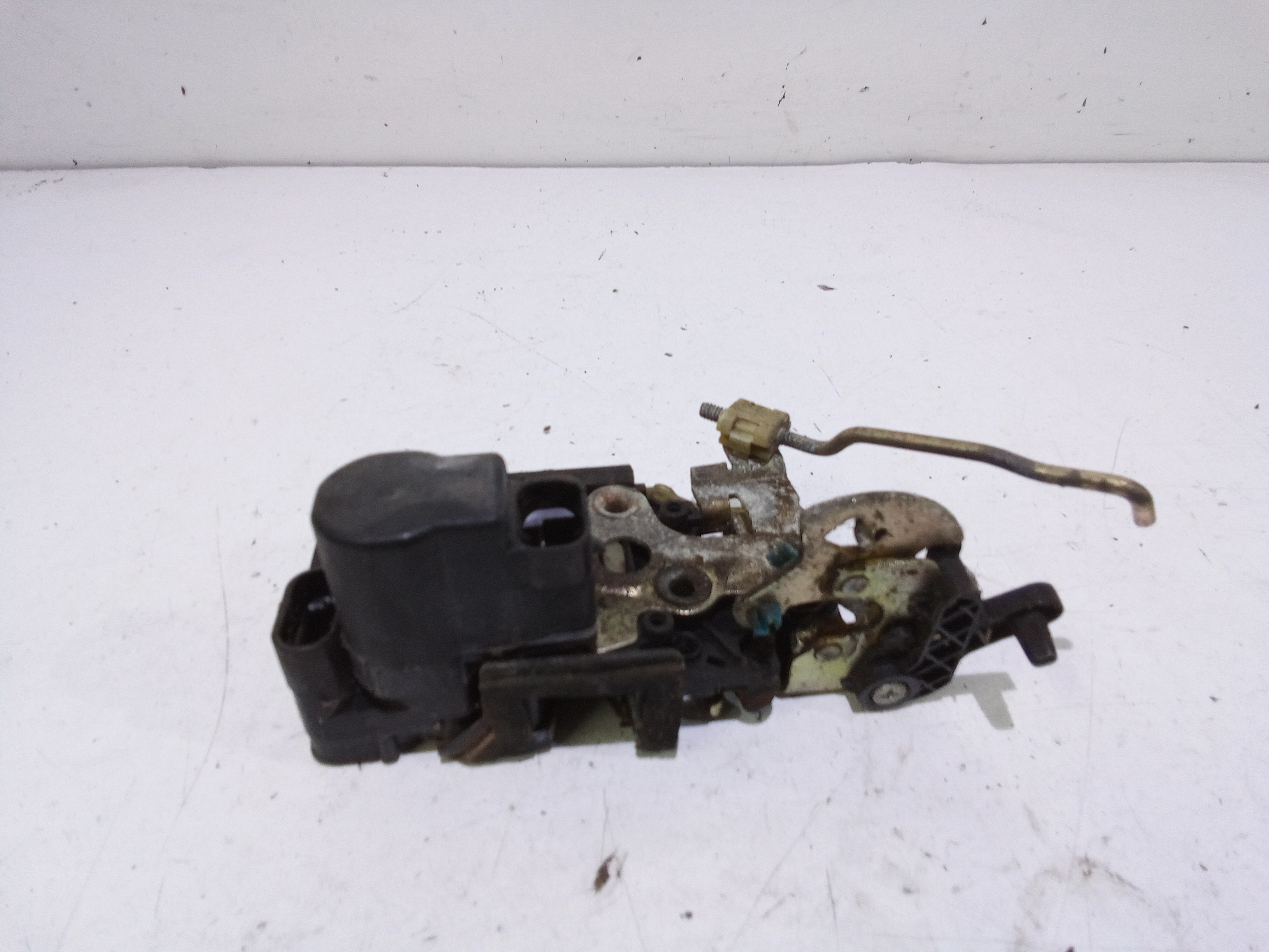 Serratura Posteriore Sinistra per Daewoo Leganza 1 Serie (1997 - 2002)