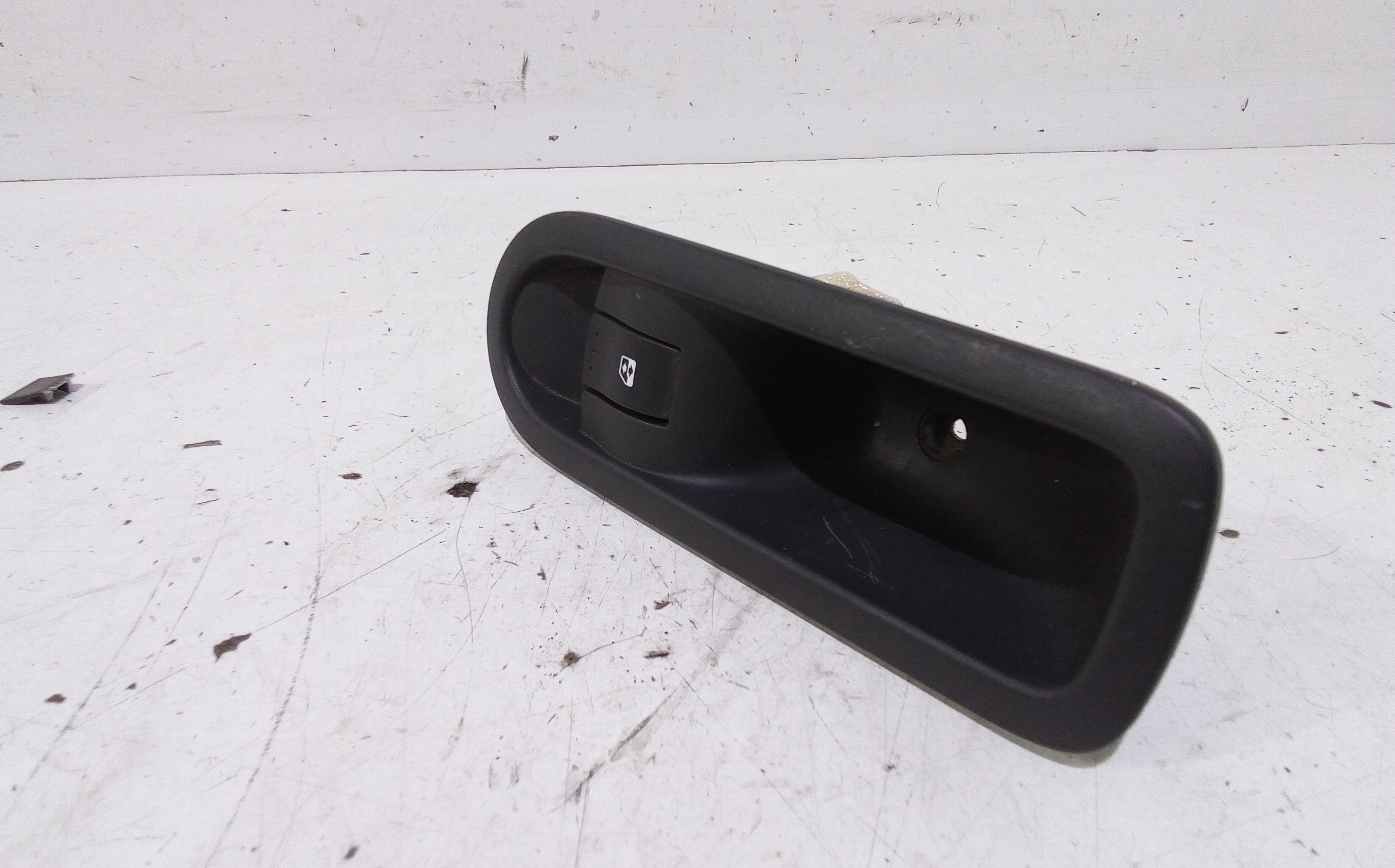 Pulsantiera Posteriore Sinistra per Renault Megane Ll Serie (06>08) (2006 - 2008)