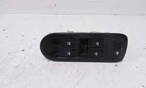 Pulsantiera anteriore sinistra Guida per Renault Megane Ll Serie (06>08) (2006 - 2008)