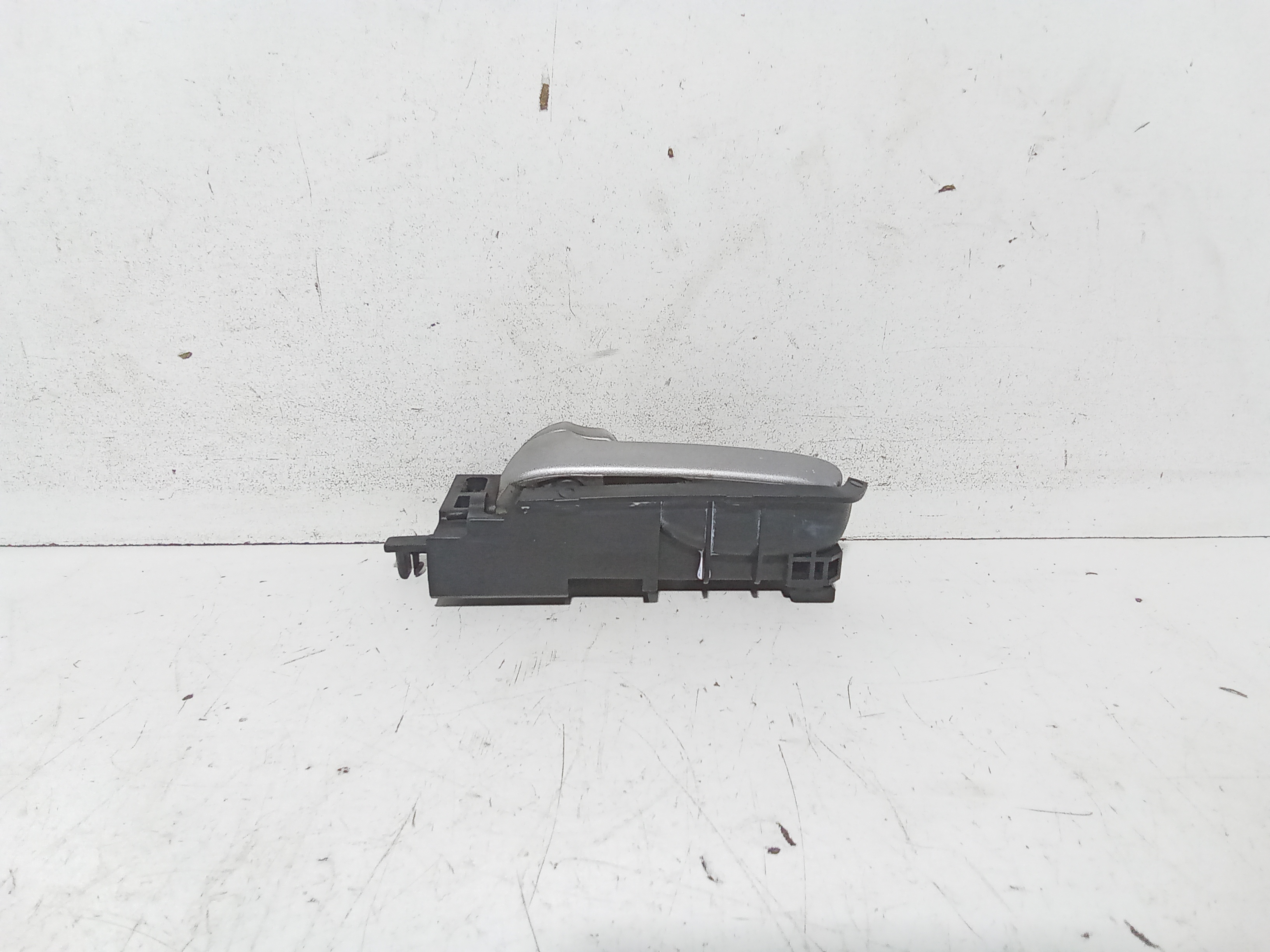 Maniglia esterna Anteriore Sinistra per Suzuki Swift 4 Serie (04>10) (2004 - 2010)