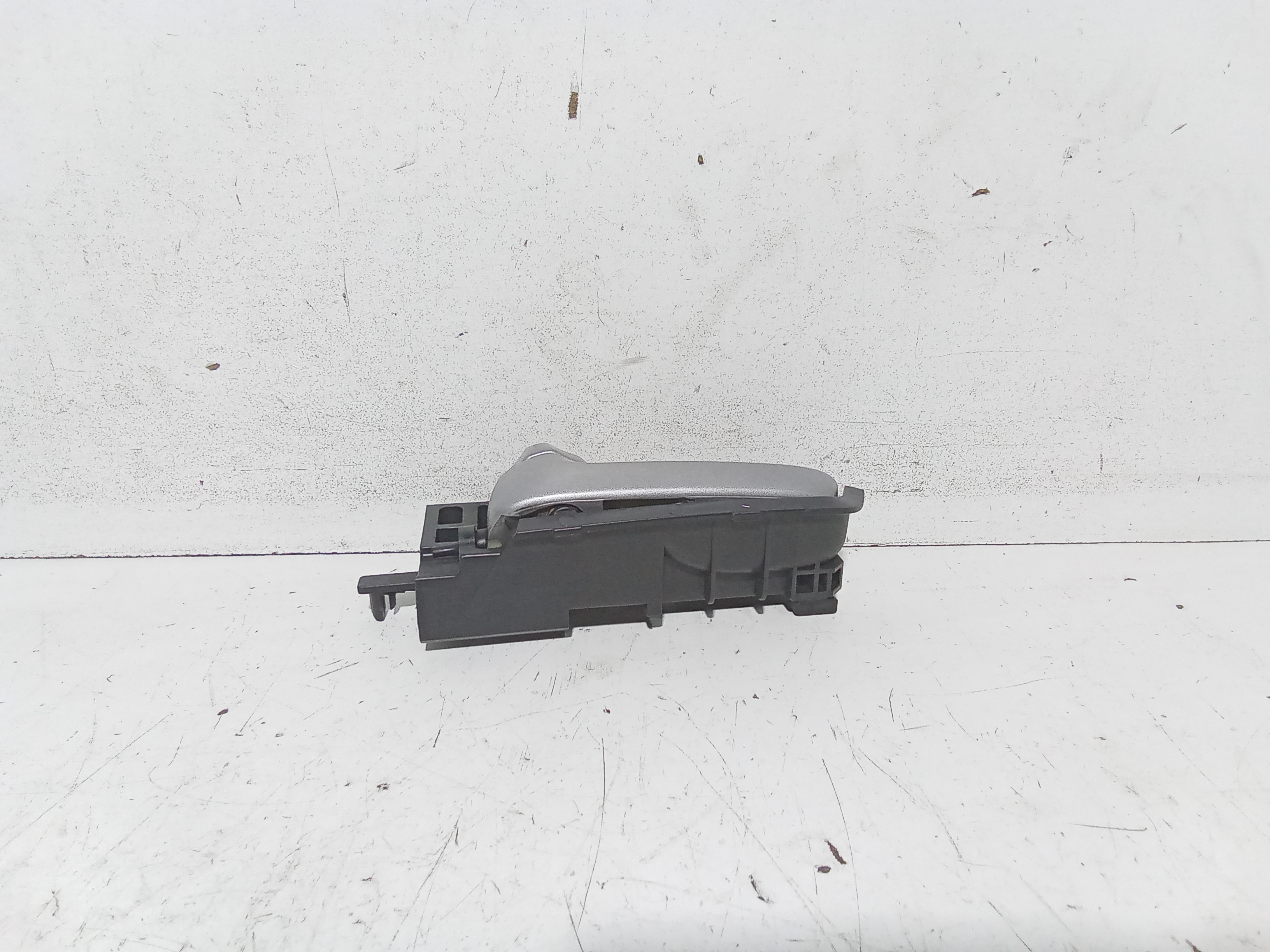 Maniglia esterna Posteriore Sinistra per Suzuki Swift 4 Serie (04>10) (2004 - 2010)