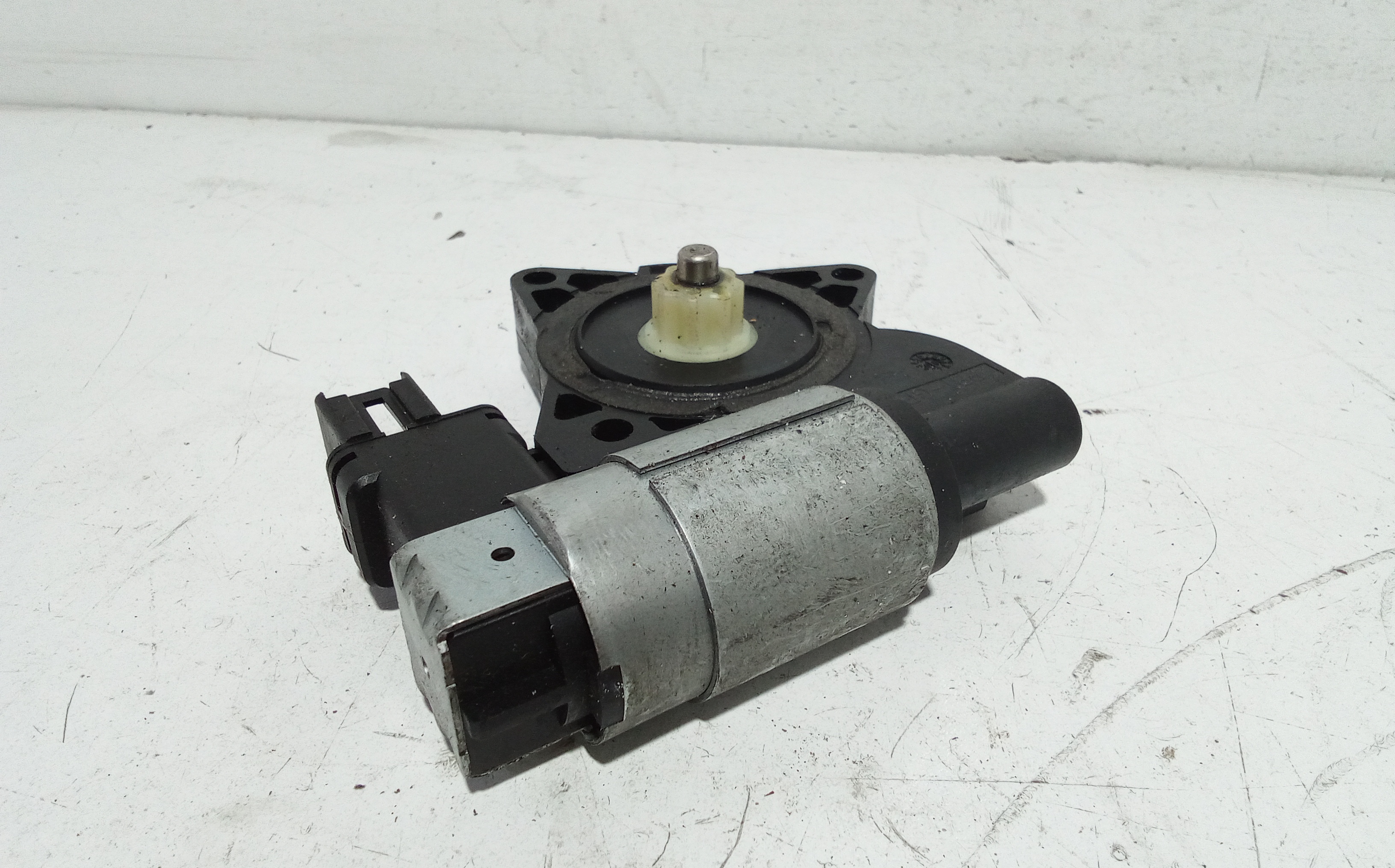 Motorino Alzavetro posteriore Sinistro per Mazda 5 Berlina (2005 - In produzione)