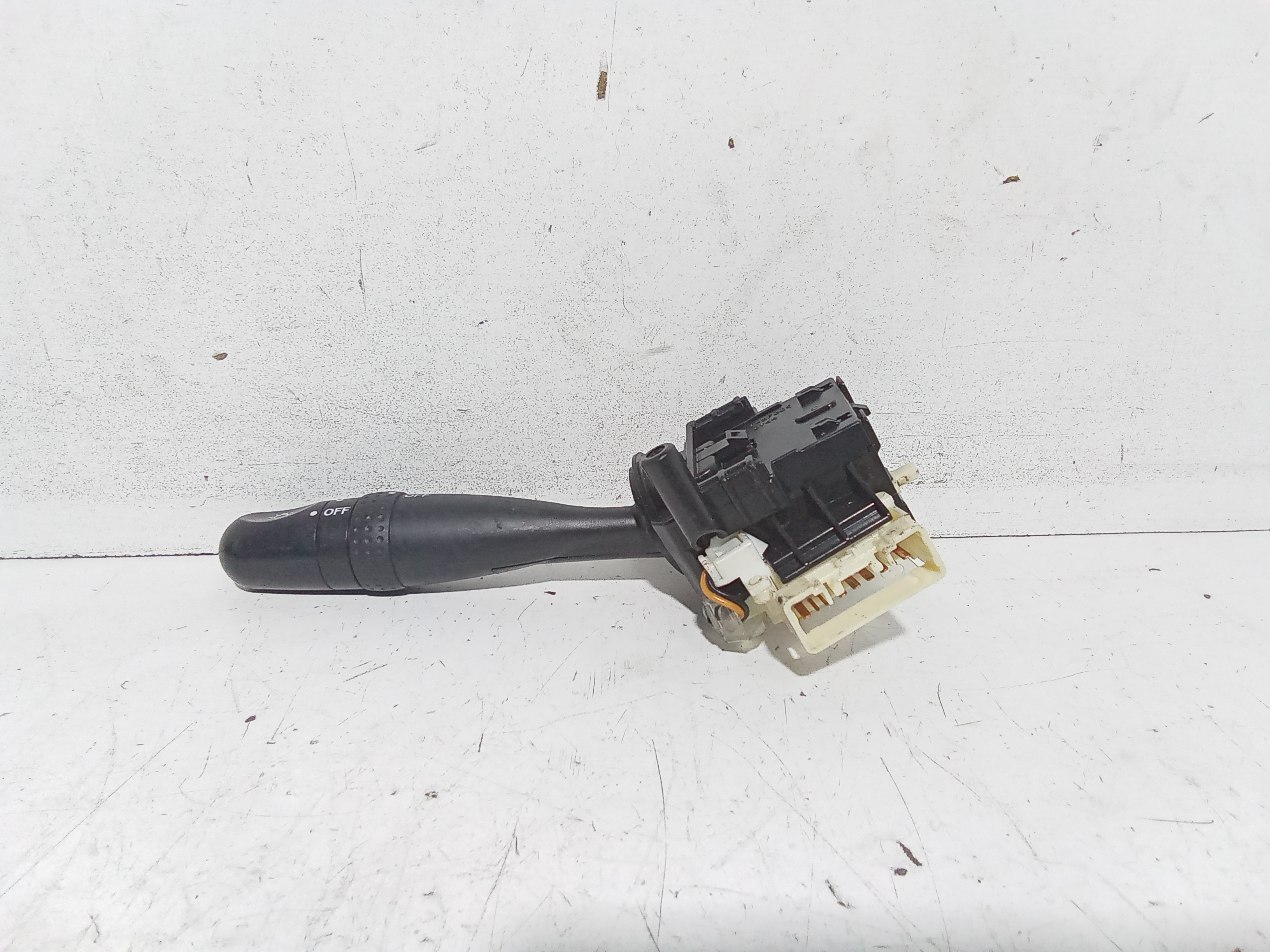 Devioluci destro per Suzuki Swift 4 Serie (04>10) (2004 - 2010)
