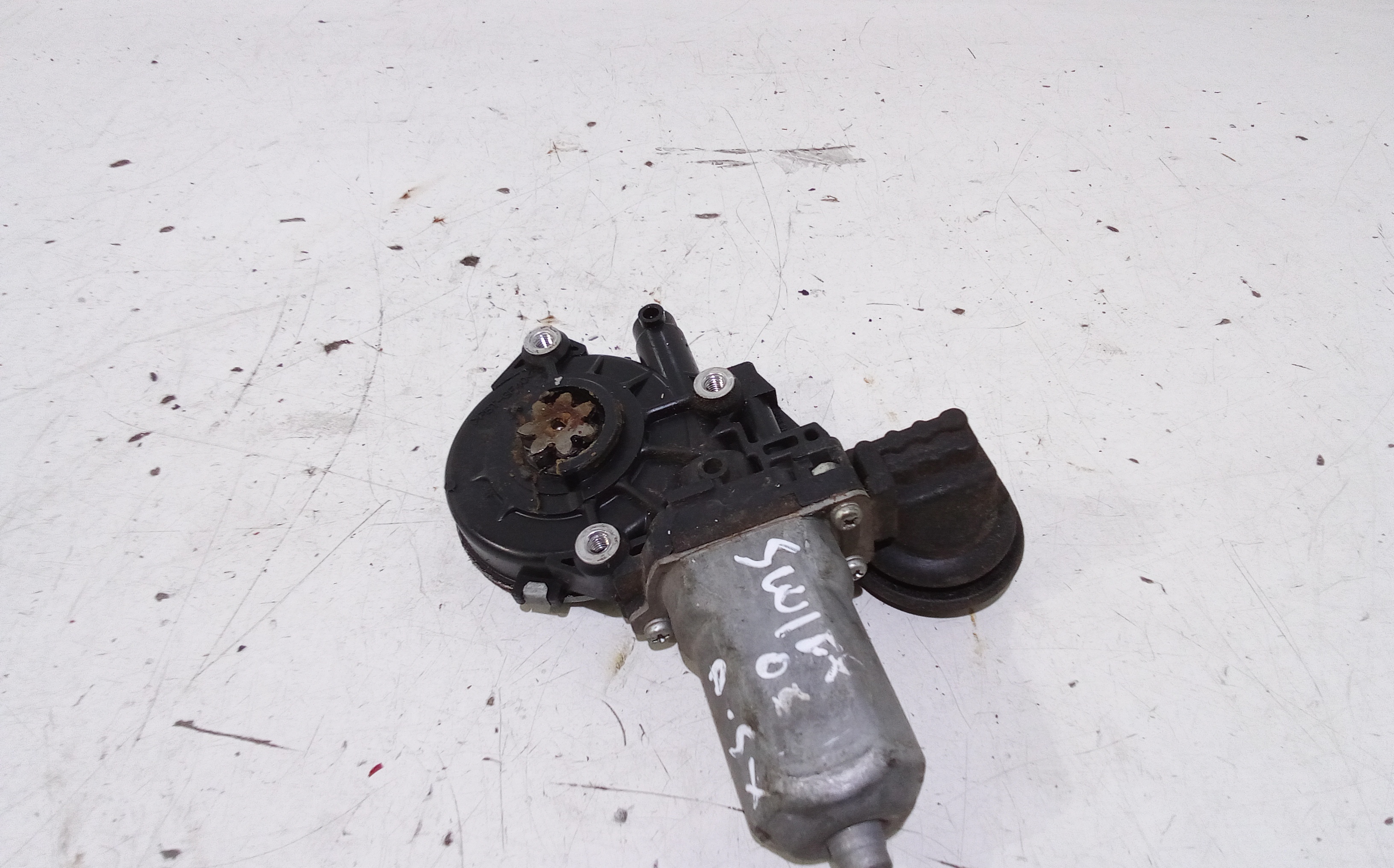 Motorino Alzavetro anteriore Sinistro per Suzuki Swift 4 Serie (04>10) (2004 - 2010)