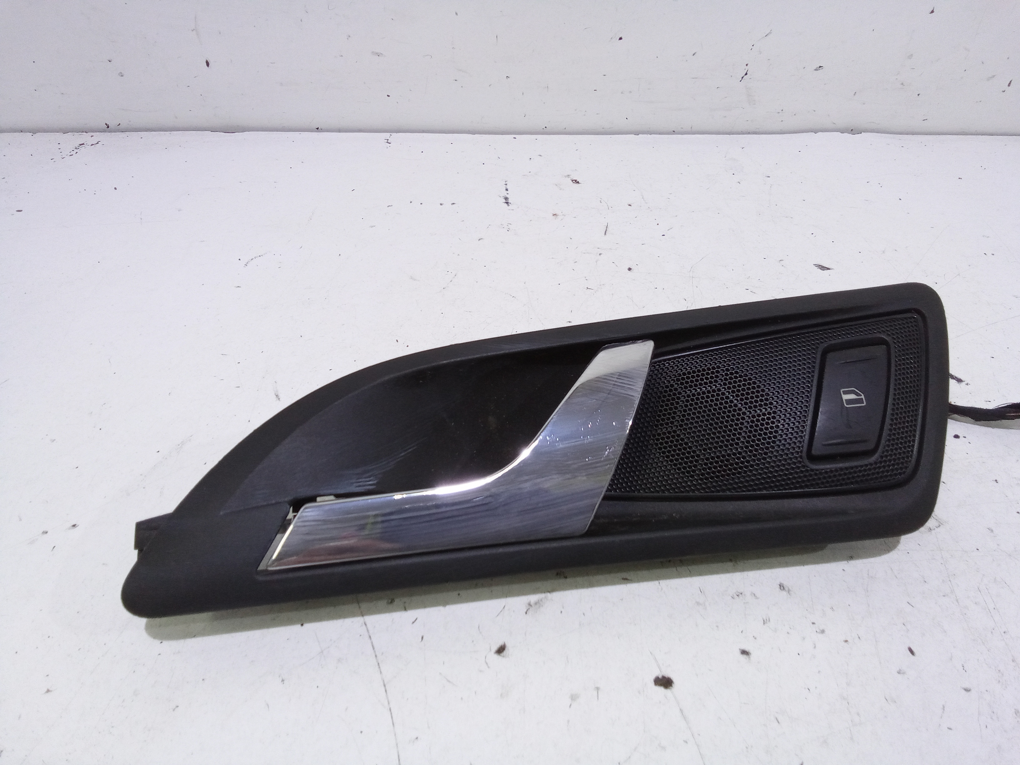 Maniglia interna Posteriore Sinistra per Skoda Octavia Berlina 3 Serie (2004 - 2011)