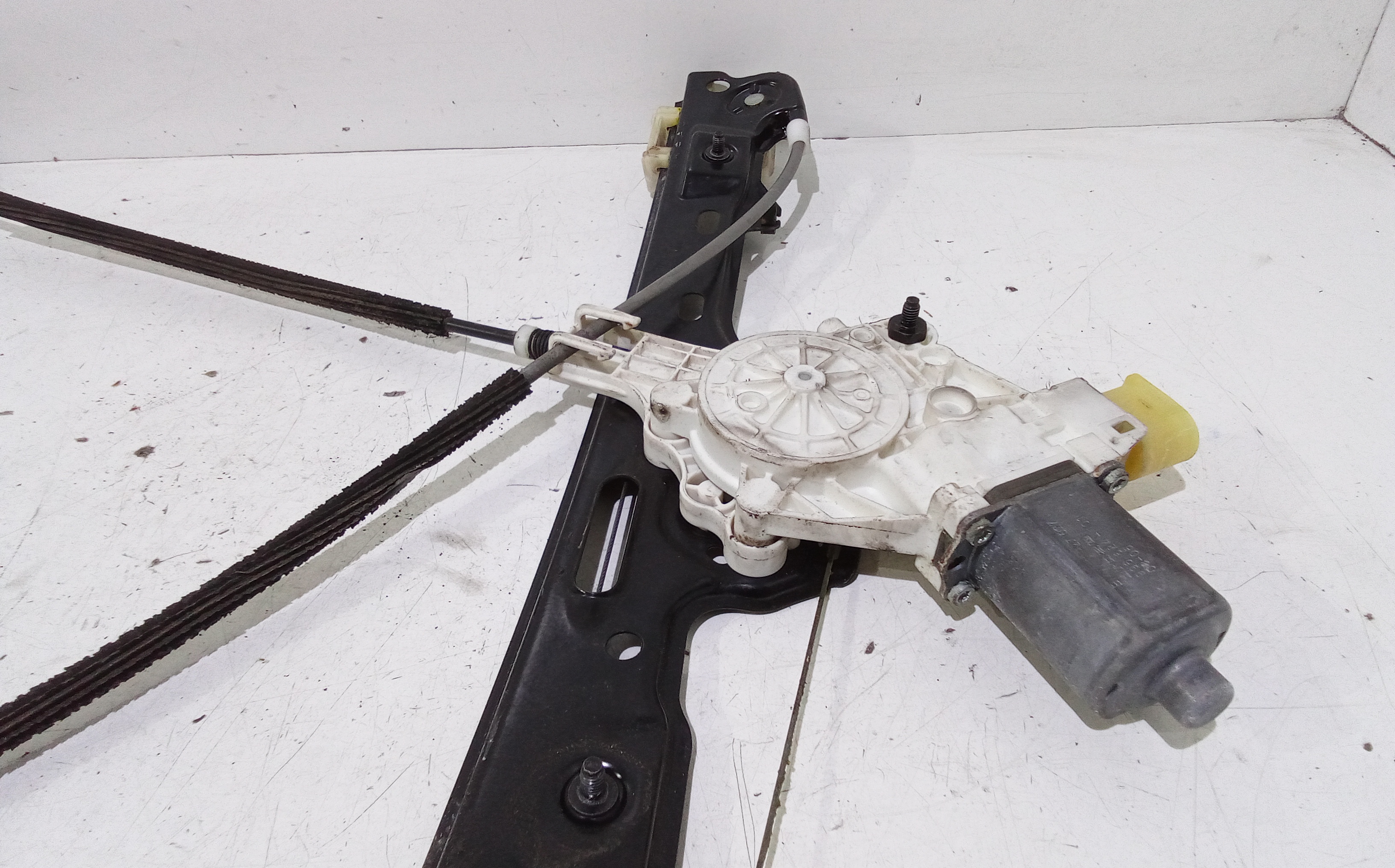 Cremagliera anteriore sinistra Guida per Bmw Serie 1 Serie (e87) (04>07) (2004 - 2007)