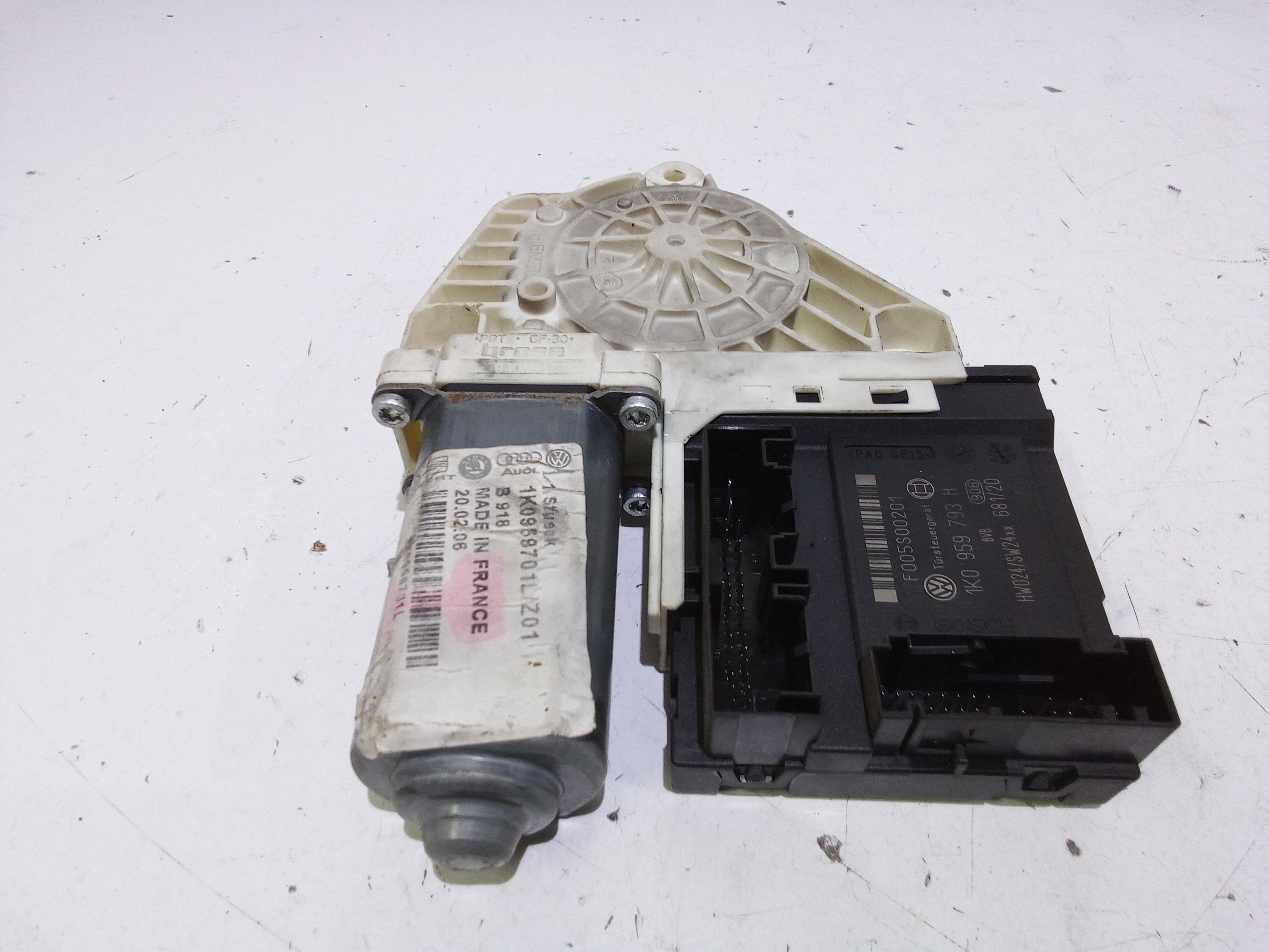 Motorino Alzavetro anteriore Sinistro per Volkswagen Golf 5 Berlina (03>08) (2003 - 2008)