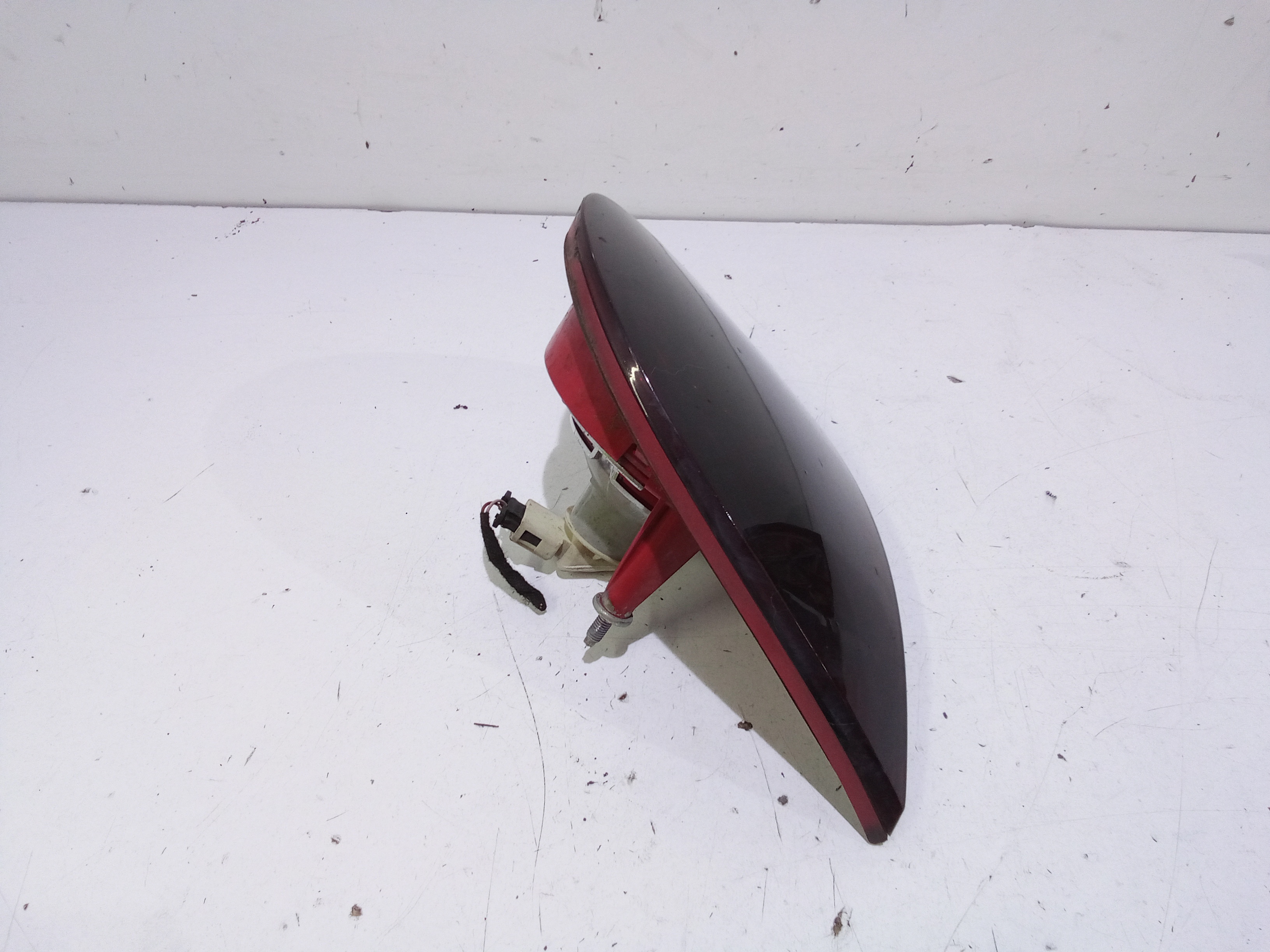 Stop Posteriore Sinistro Integrato nel Portello per Volkswagen Golf 5 Berlina (03>08) (2003 - 2008)