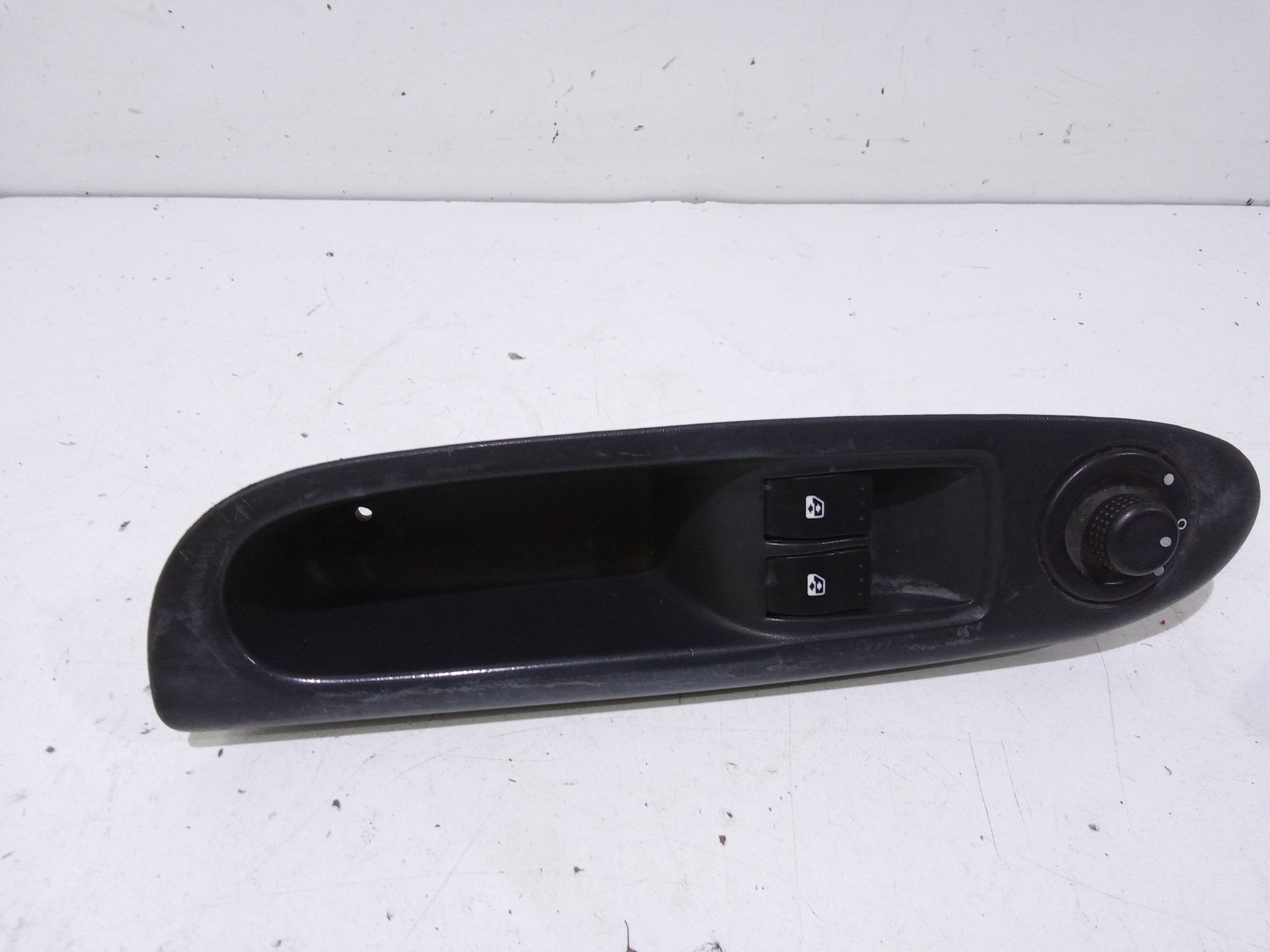 Pulsantiera anteriore sinistra Guida per Renault Clio Serie (99>01) (1999 - 2001)