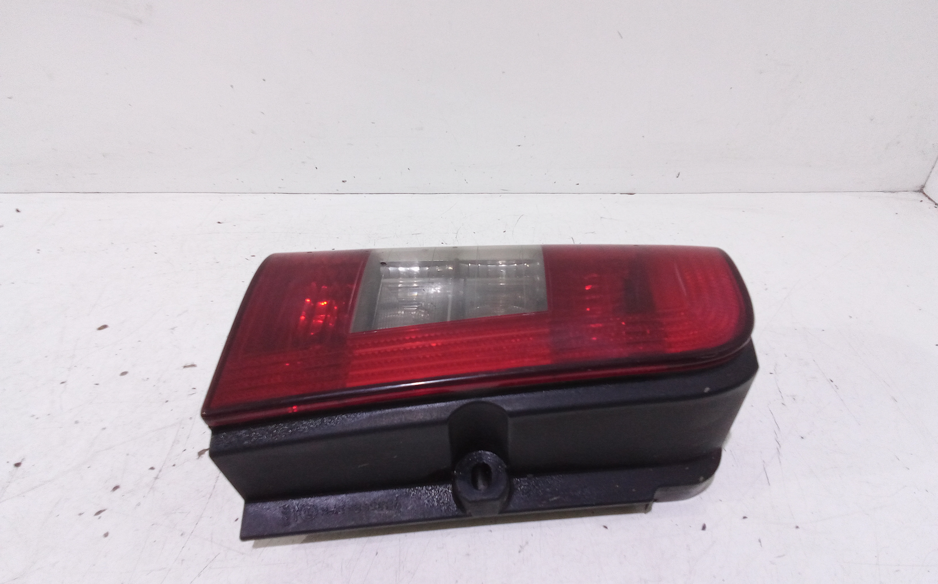 Stop fanale Posteriore sinistro lato Guida per Peugeot Ranch 2 Serie (2002 - 2008)