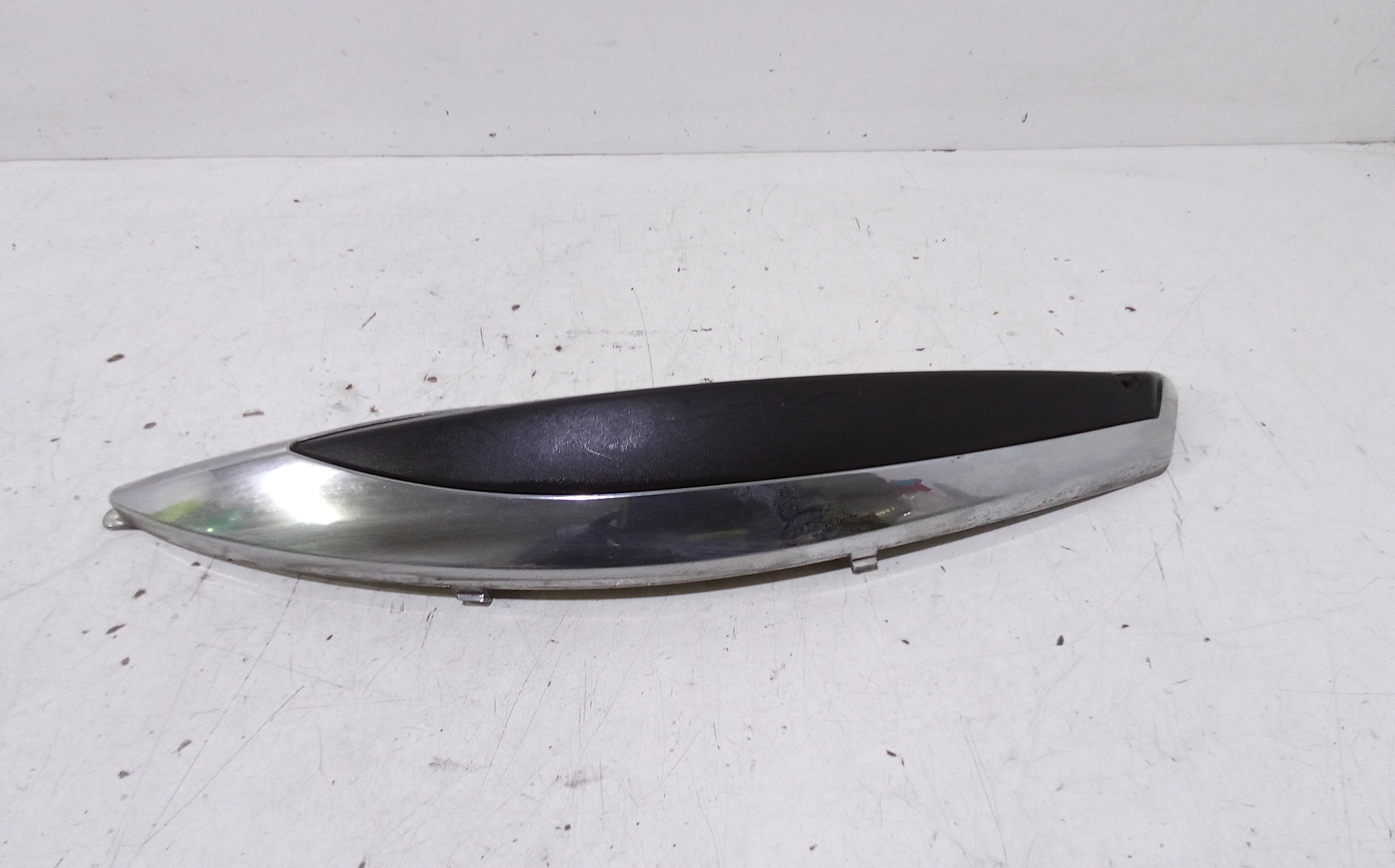 Modanatura Carena Posteriore DX per Piaggio Beverly 250 Serie (2001 - In produzione)