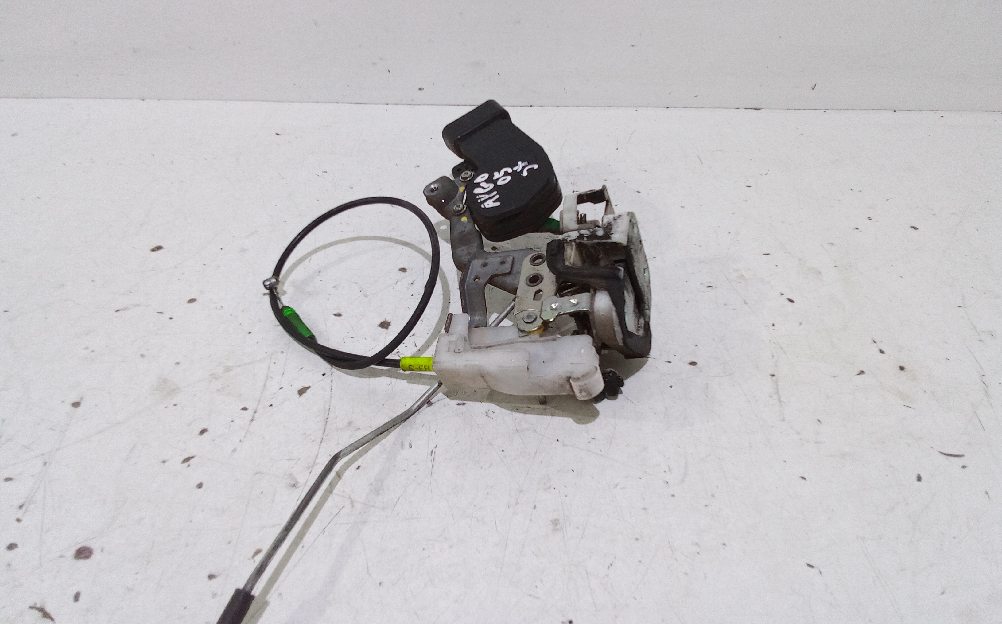 Serratura Anteriore Sinistra per Toyota Aygo 1 Serie (2005 - 2008)