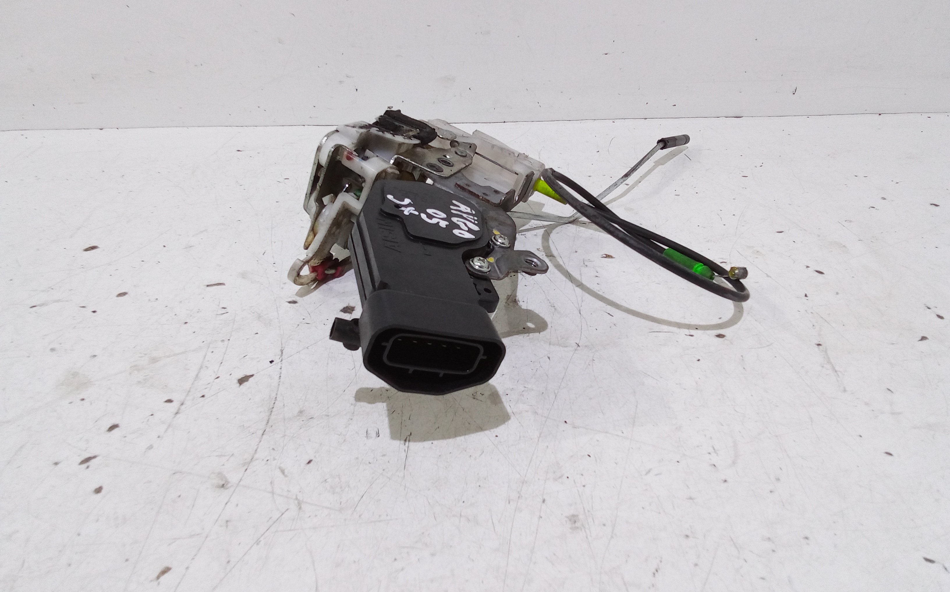 Serratura Anteriore Sinistra per Toyota Aygo 1 Serie (2005 - 2008)