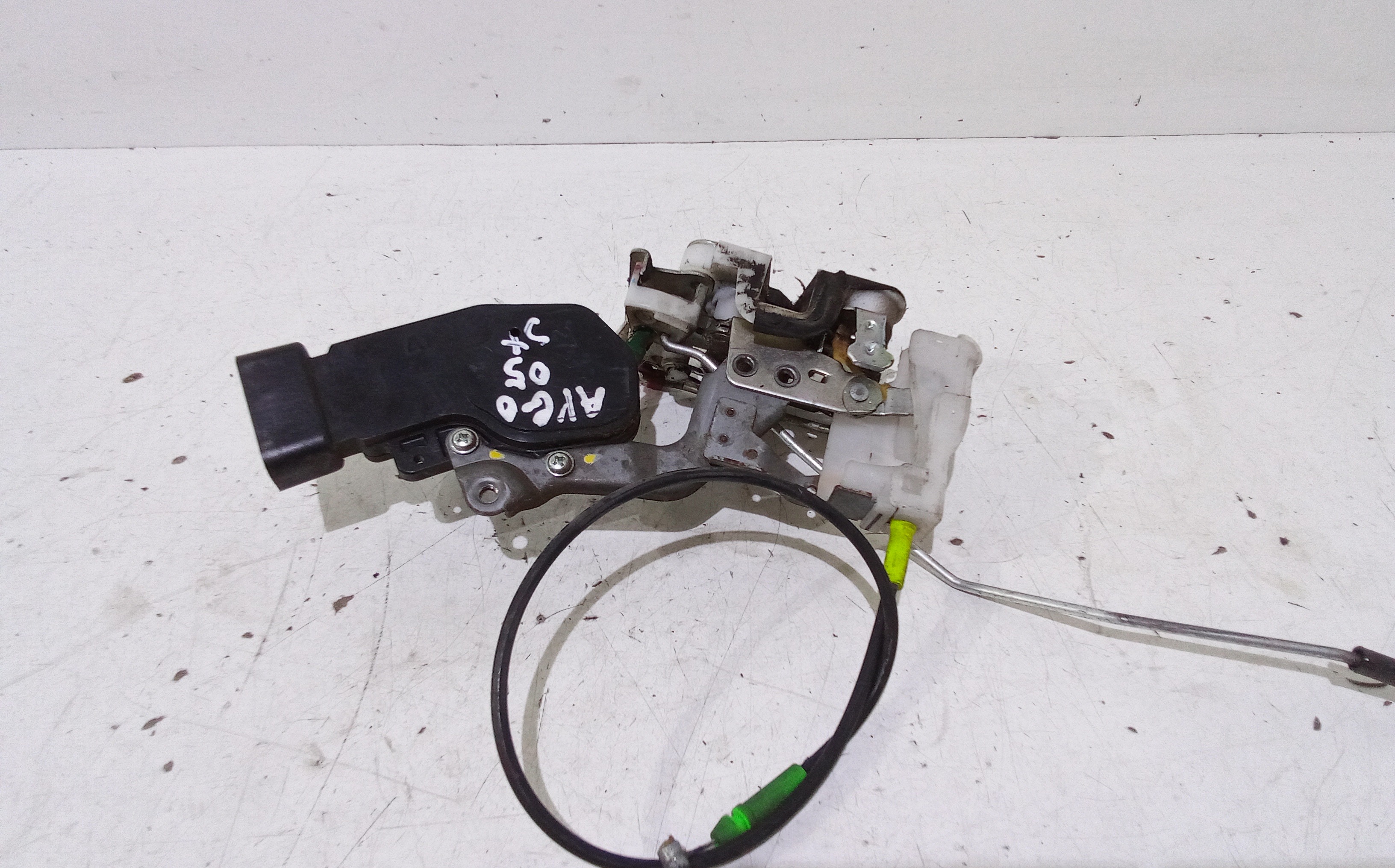 Serratura Anteriore Sinistra per Toyota Aygo 1 Serie (2005 - 2008)