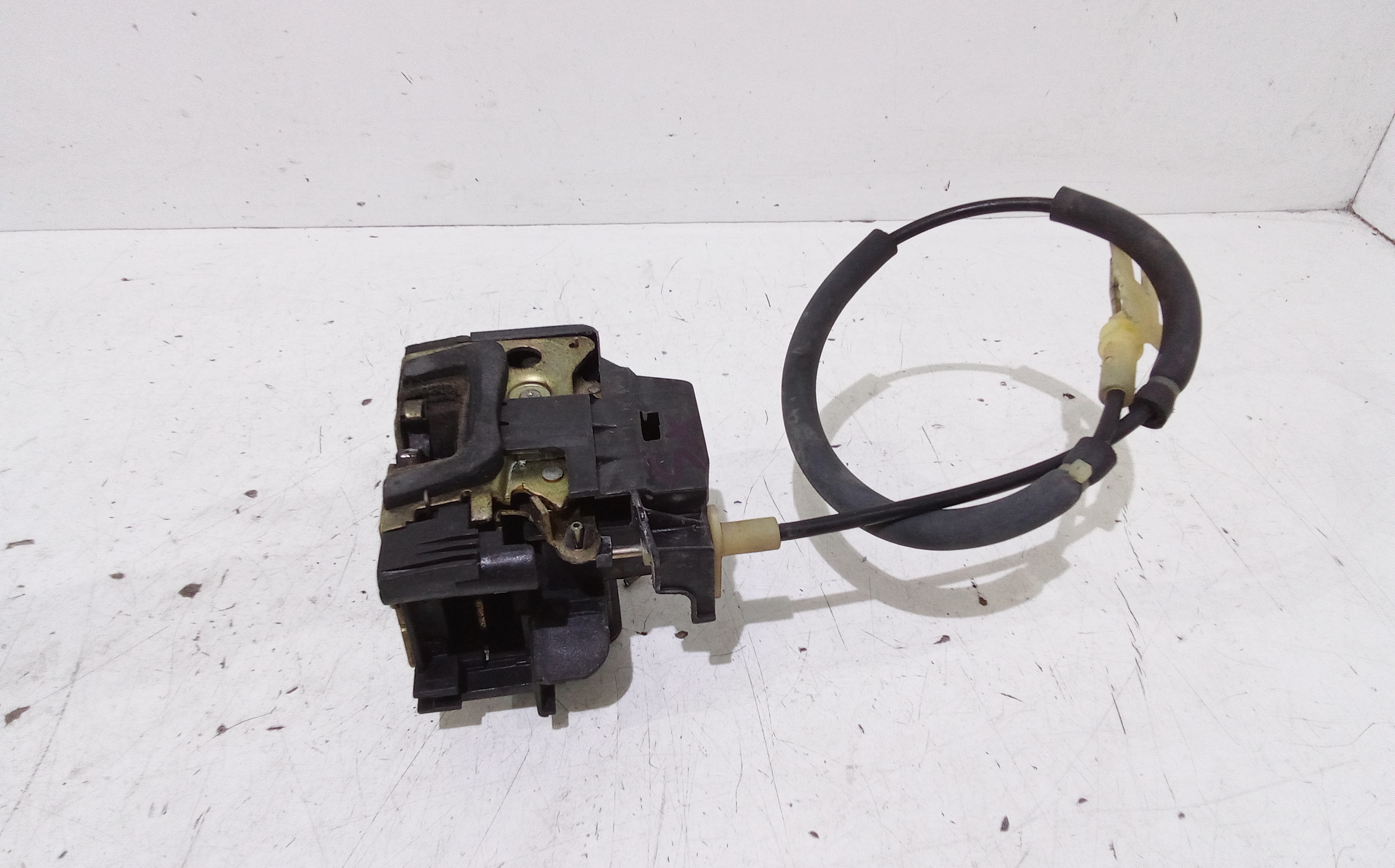 Serratura Anteriore Sinistra per Fiat Palio 2 Serie (2001 - 2004)