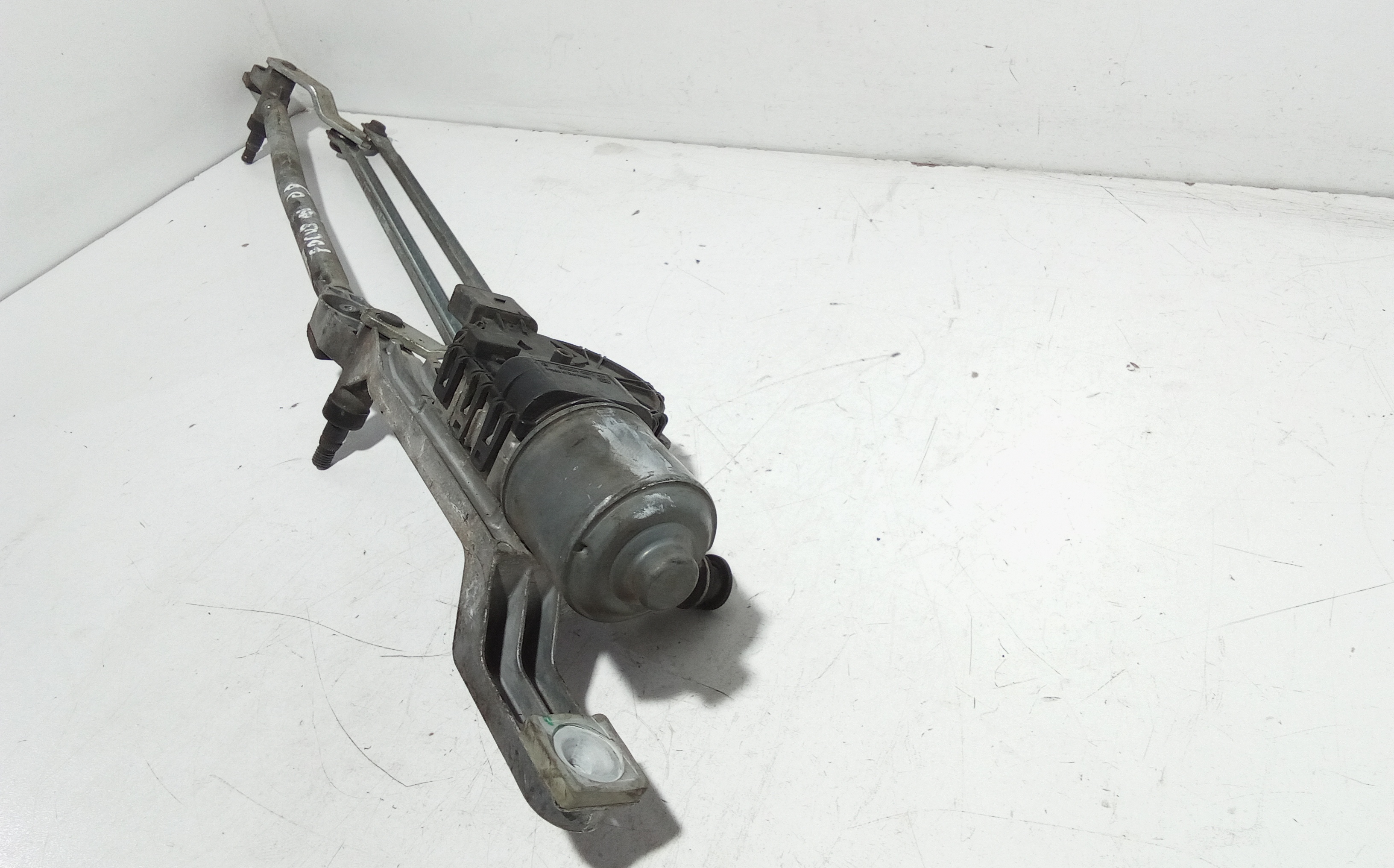 Motorino tergi ant completo di tandem per Ford Focus Berlina 4 Serie (2008 - 2011)