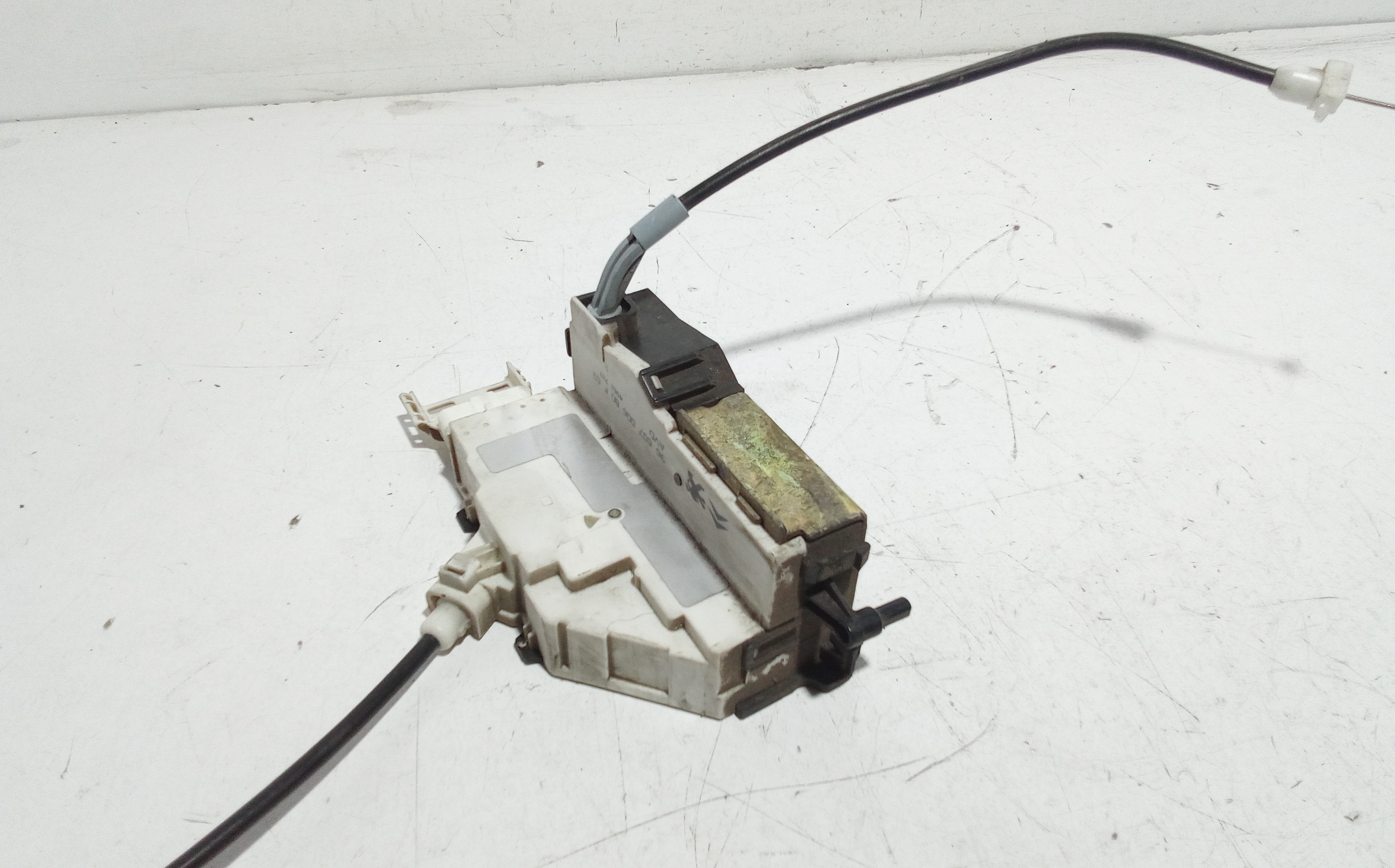 Serratura Anteriore Destra per Citroen C4 Coup 3p (2004 - 2010)