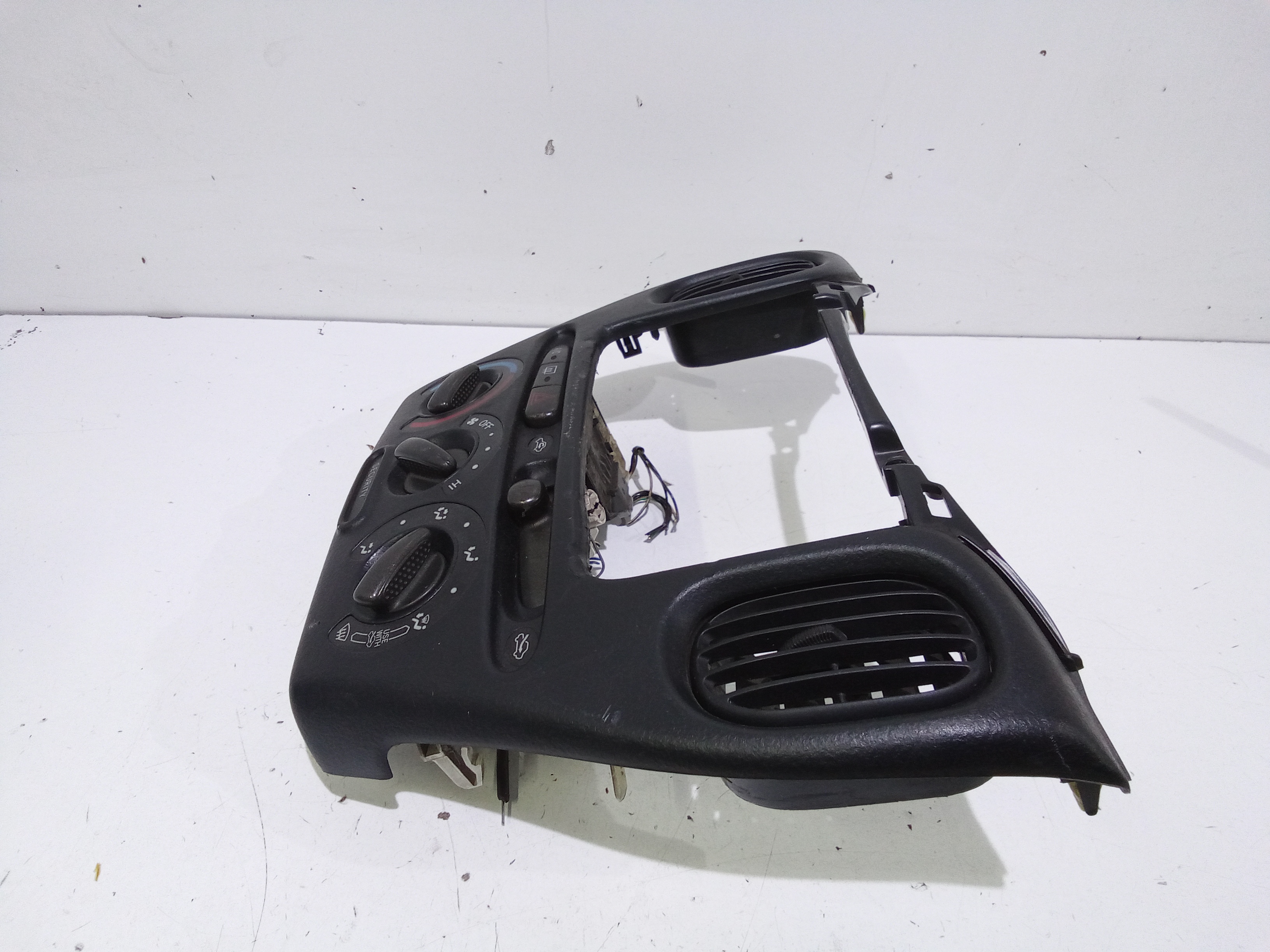 Comandi Clima per Toyota Yaris Verso Serie (03>05)