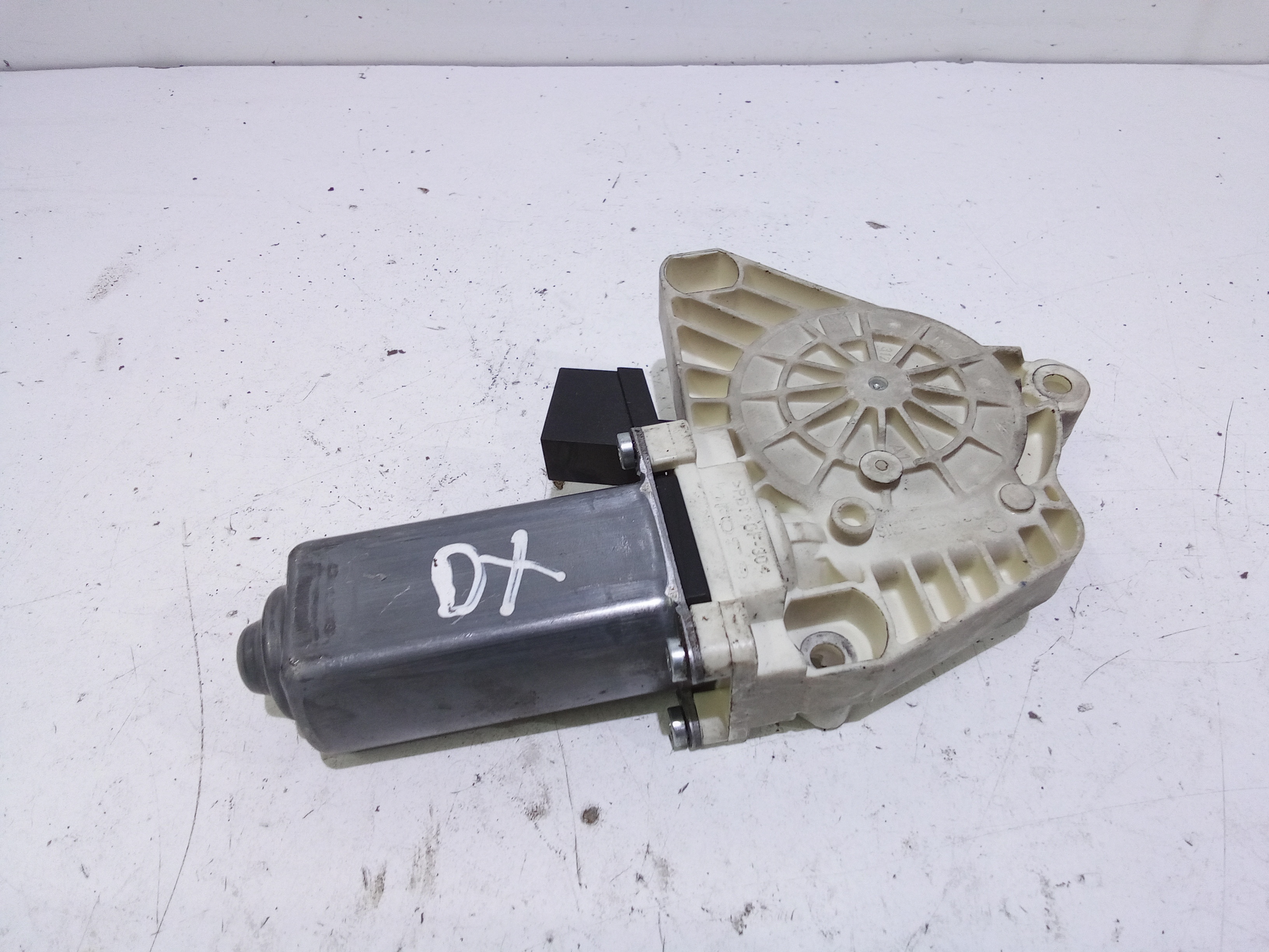 Motorino Alzavetro anteriore destra per Mercedes Classe A W169 3 Serie (2004 - 2008)