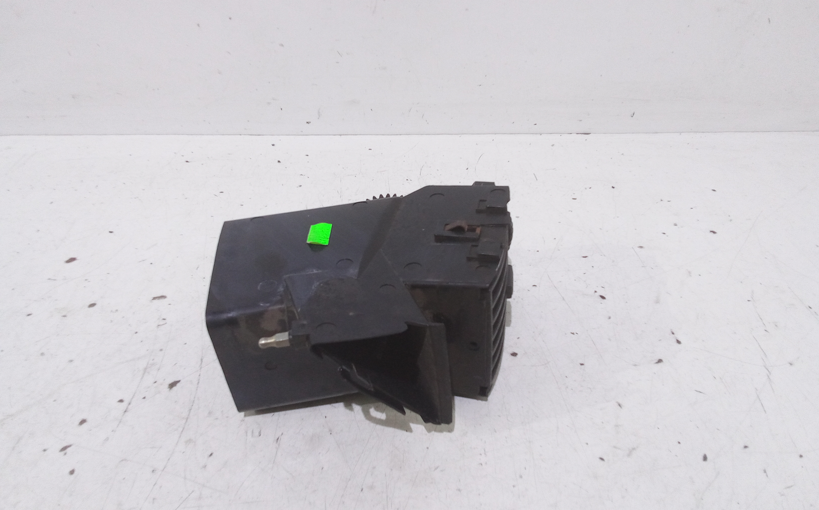 Bocchetta aria cruscotto lato guida per Fiat Ducato 5 Serie (2006 - 2014)