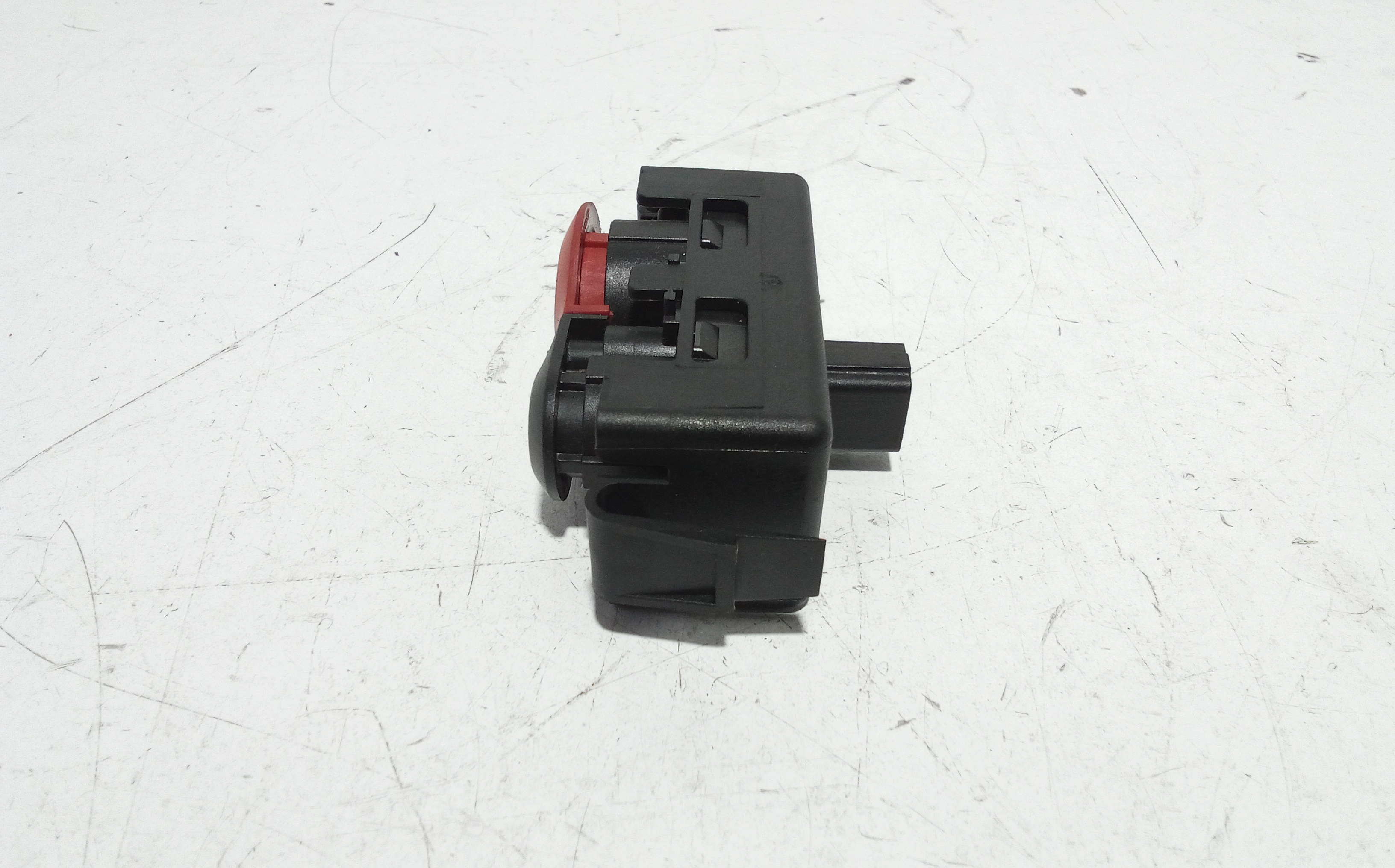 Pulsante luci di emergenza per Renault Modus 1 Serie (2004 - 2006)