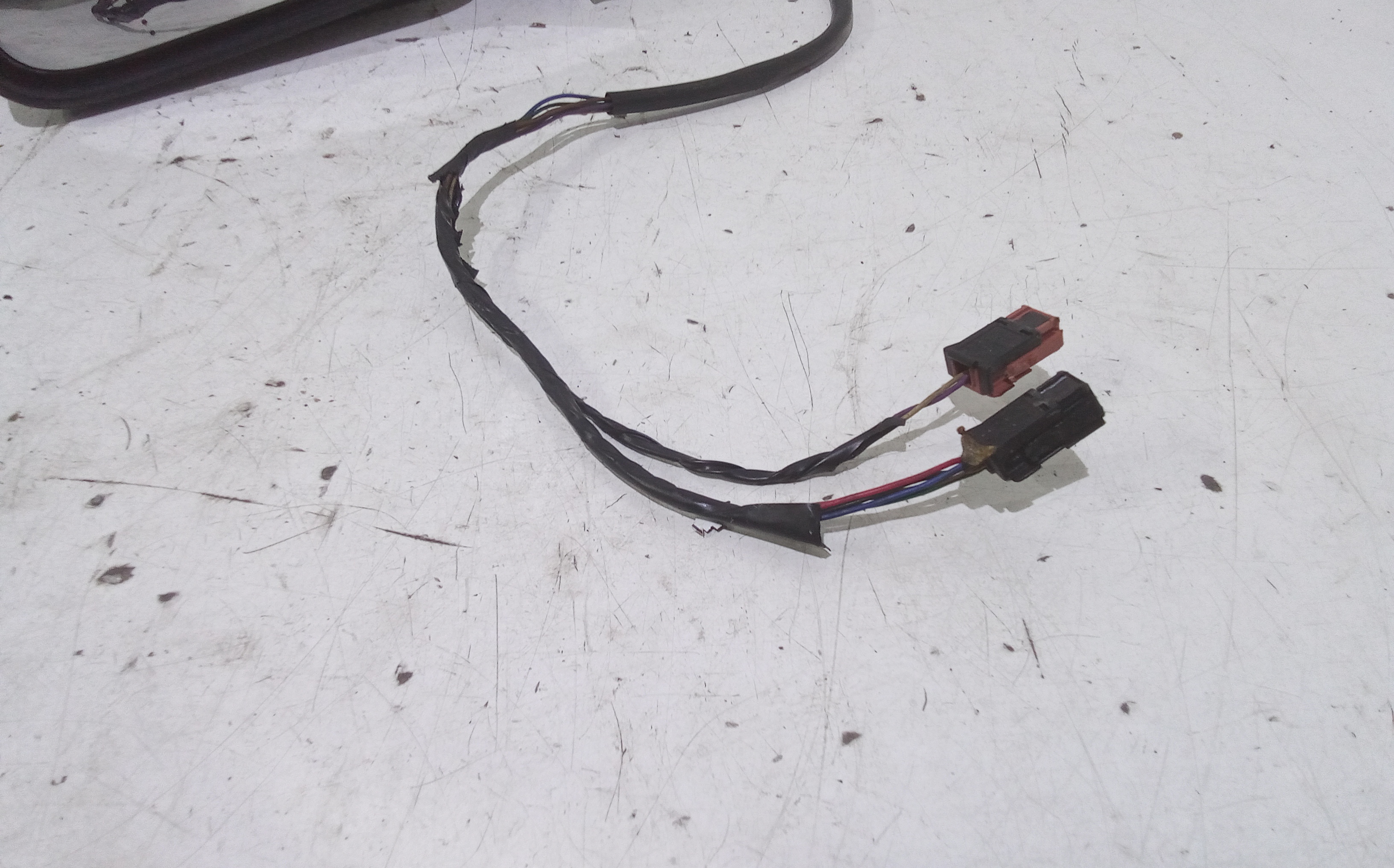 Specchietto Retrovisore Sinistro per Peugeot 307 Berlina 2 Serie (2005 - In produzione)