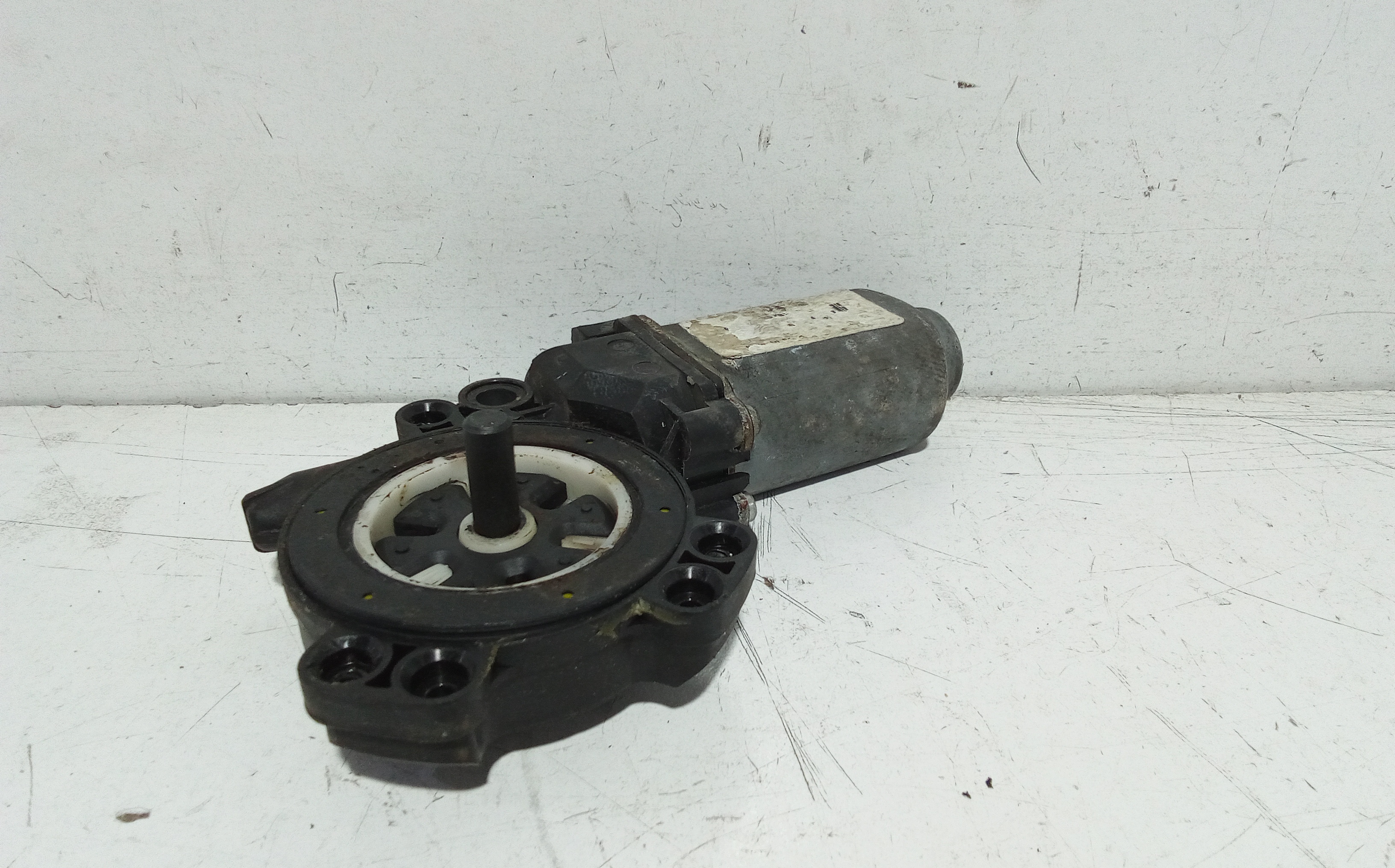 Motorino Alzavetro anteriore destra per Renault Laguna Grand Tour 4 Serie (2005 - 2007)