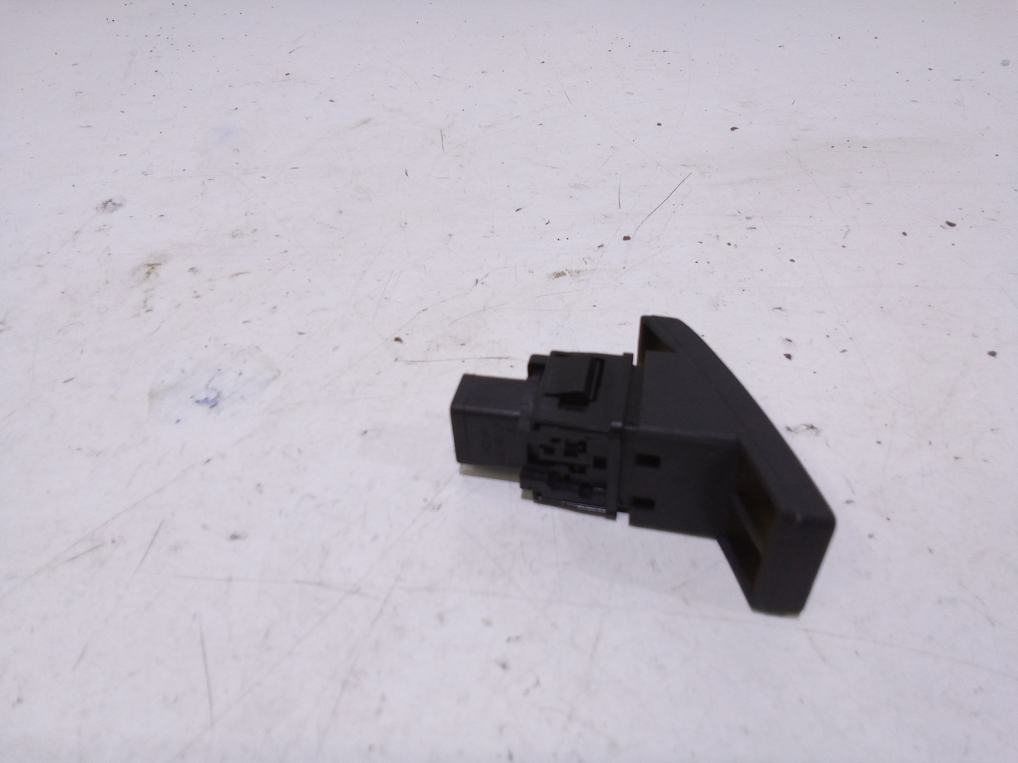 Pulsante luci di emergenza per Fiat Sedici 1 Serie (2006 - 2009)