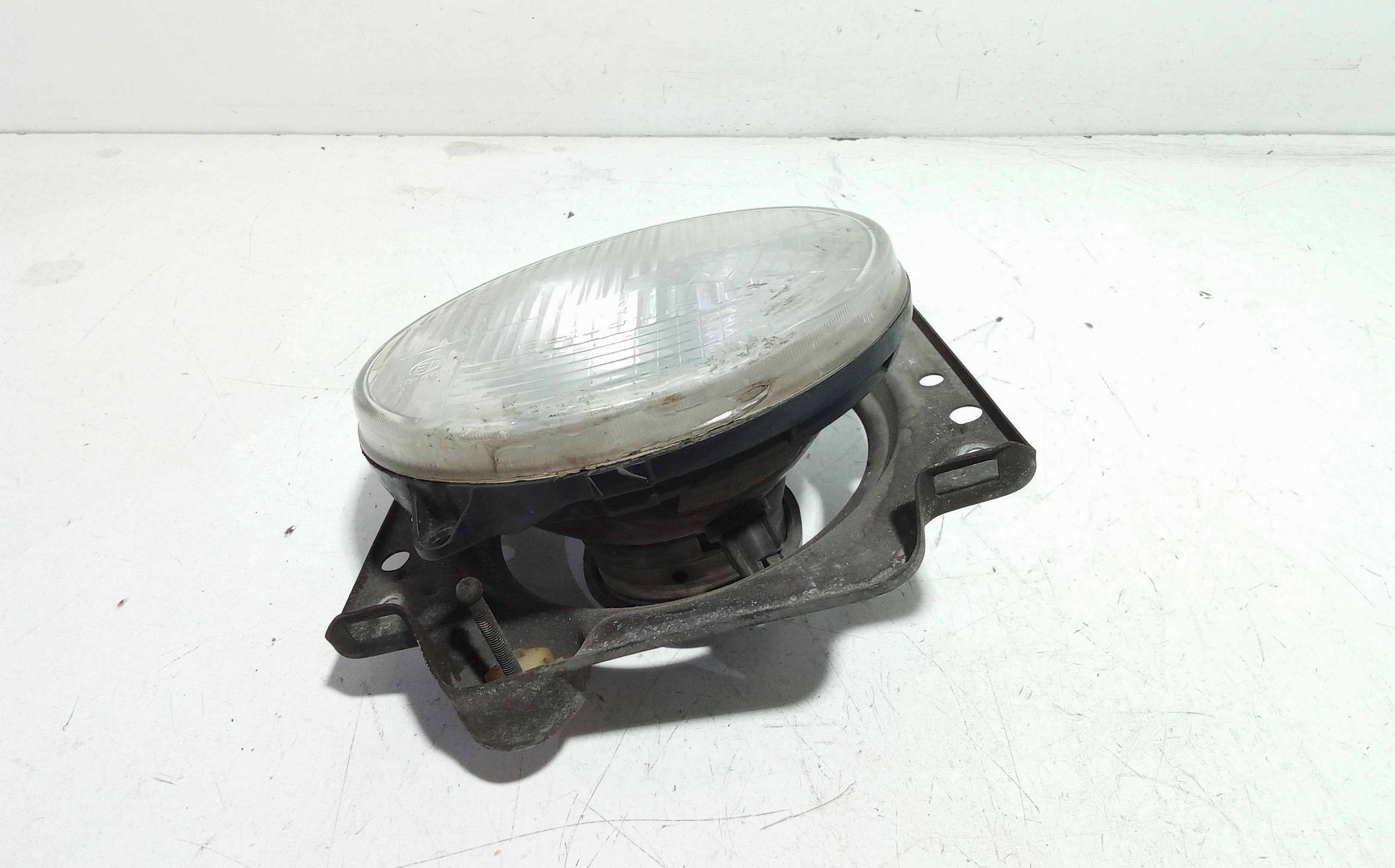 Faro anteriore Destro Passeggero per Volkswagen Golf 2 Serie (83>92) (1983 - 1992)
