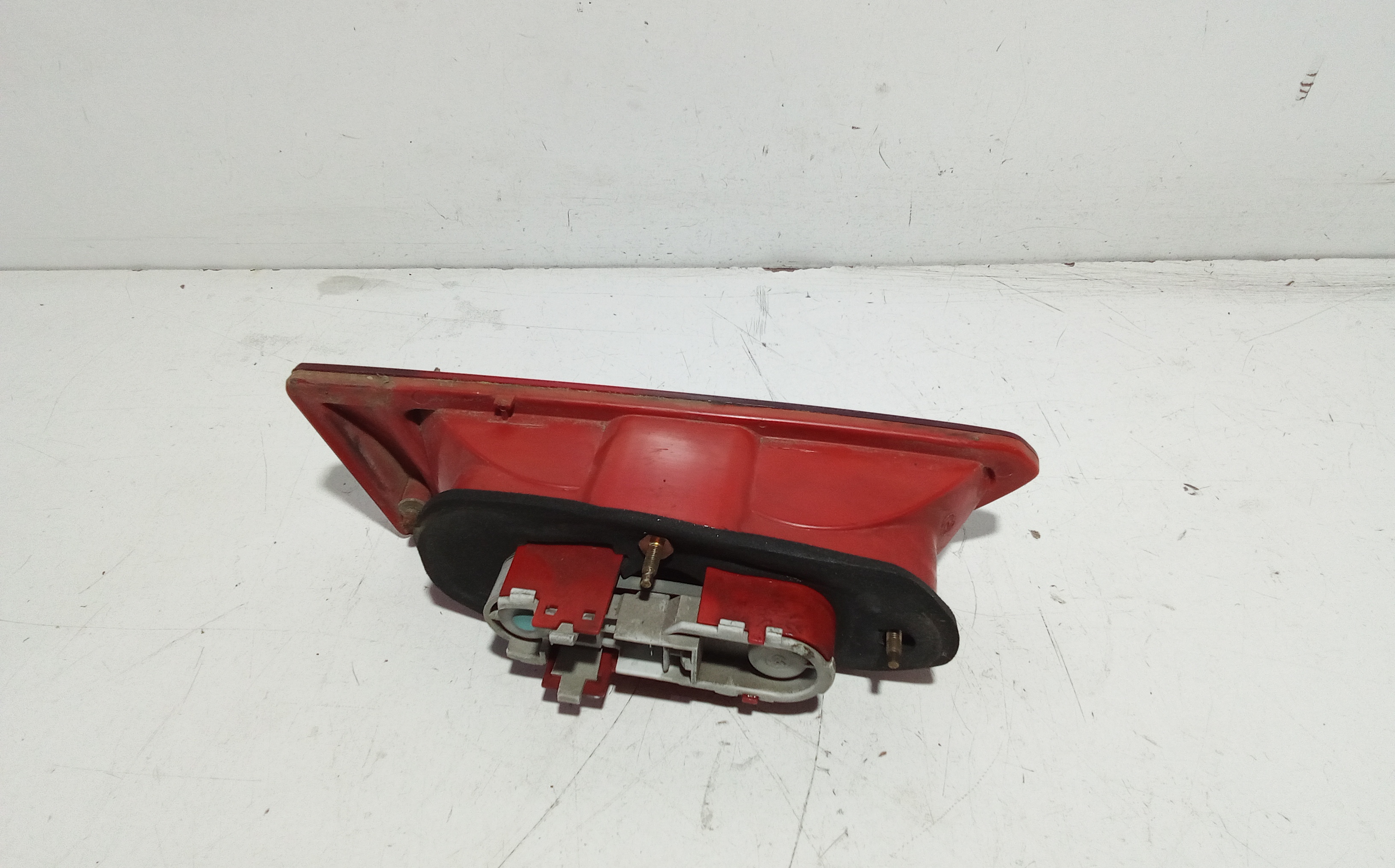 Stop Posteriore Destro Integrato nel Portello per Alfa Romeo 156 Berlina Serie (932_) (97>03) (1997 - 2003)