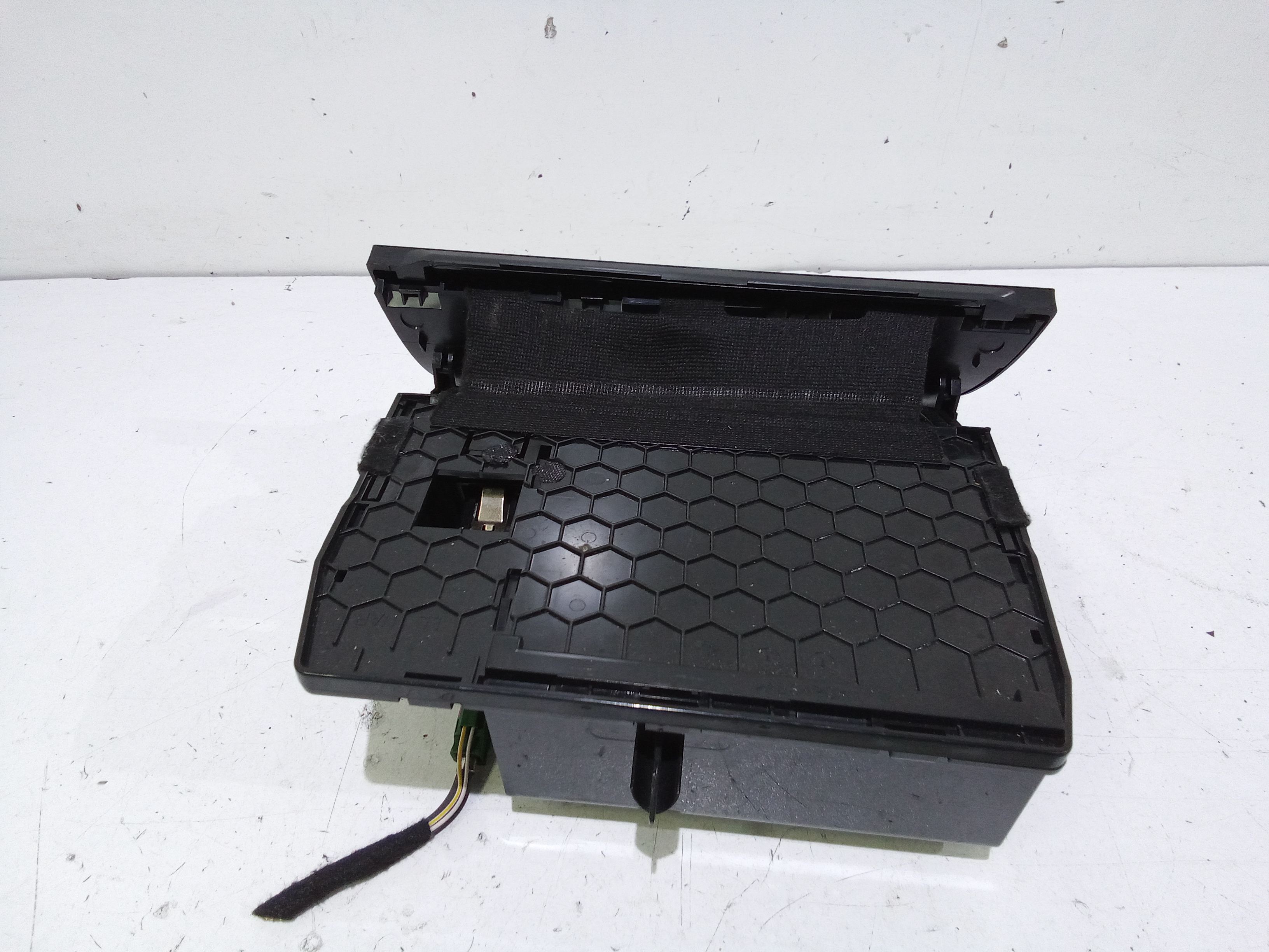 Cassetto porta oggetti per Volkswagen Golf Serie Viii (19>) (2019 - In produzione)