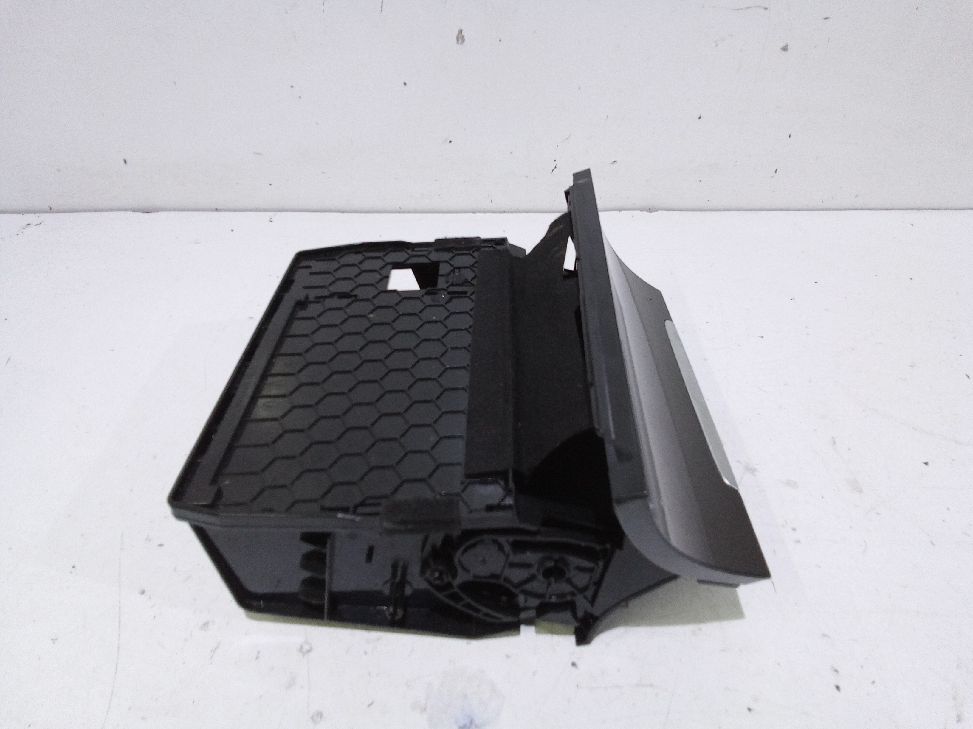 Cassetto porta oggetti per Volkswagen Golf Serie Viii (19>) (2019 - In produzione)